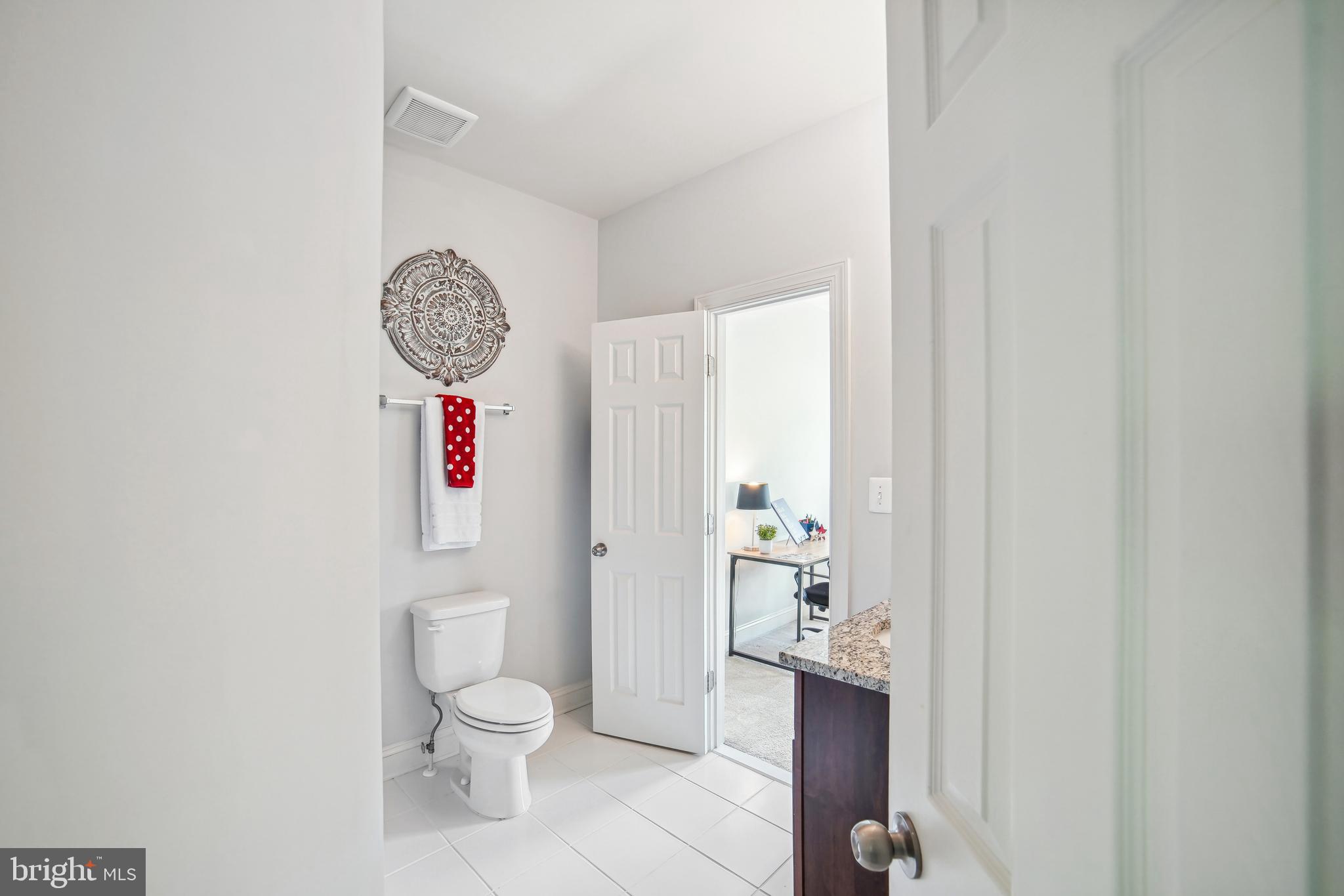 RUSSELL BRANCH ESTATES - Residential