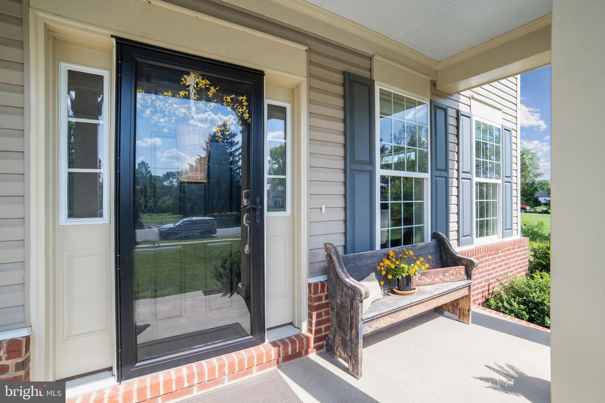 RUSSELL BRANCH ESTATES - Residential