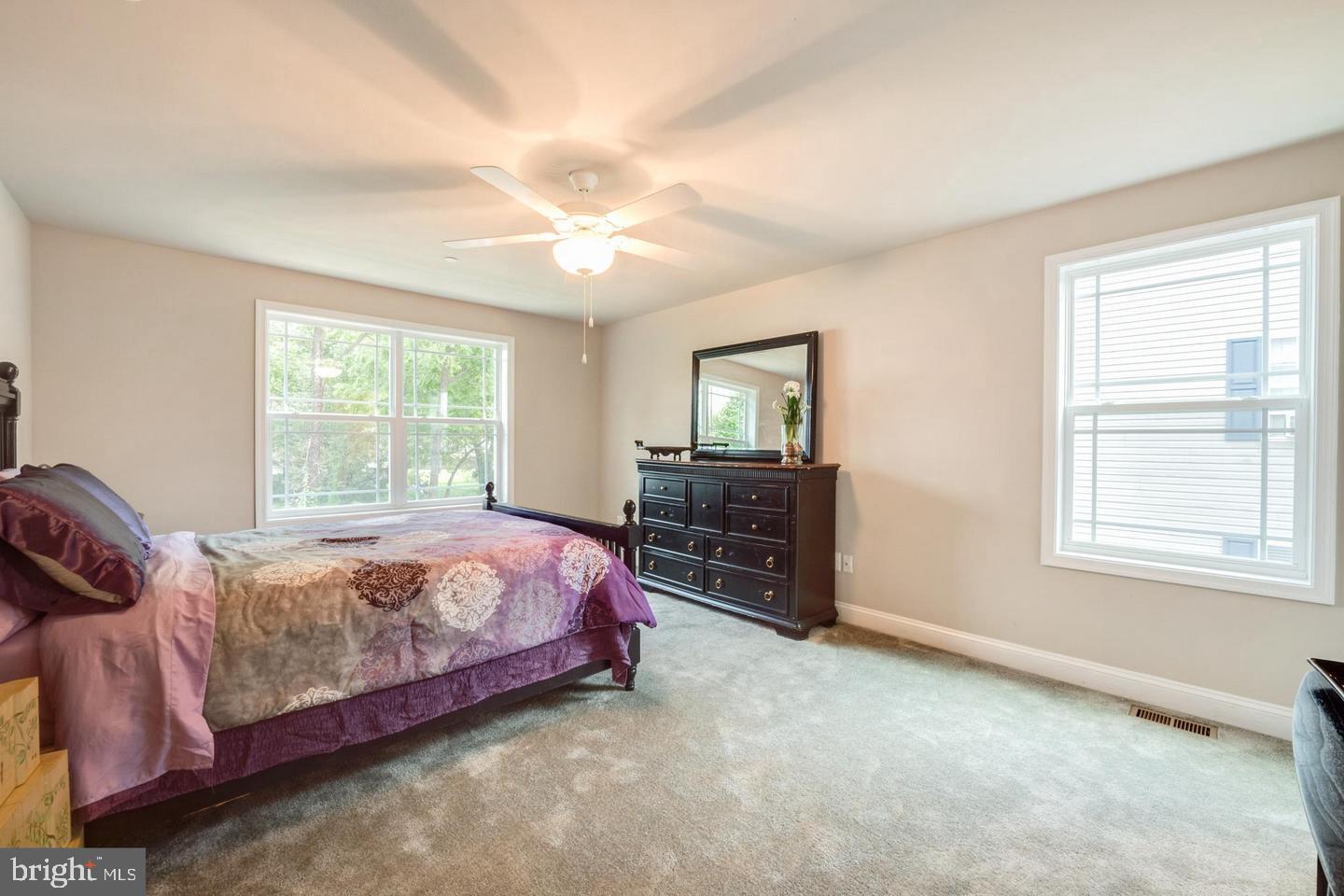 SELBY ON THE BAY - Residential