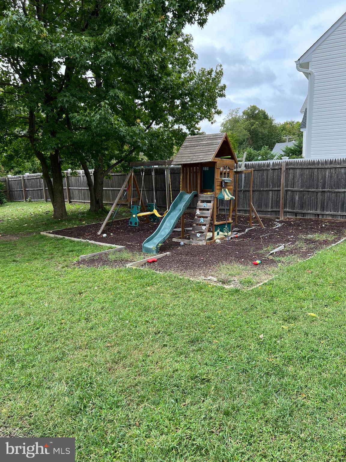 SELBY ON THE BAY - Residential