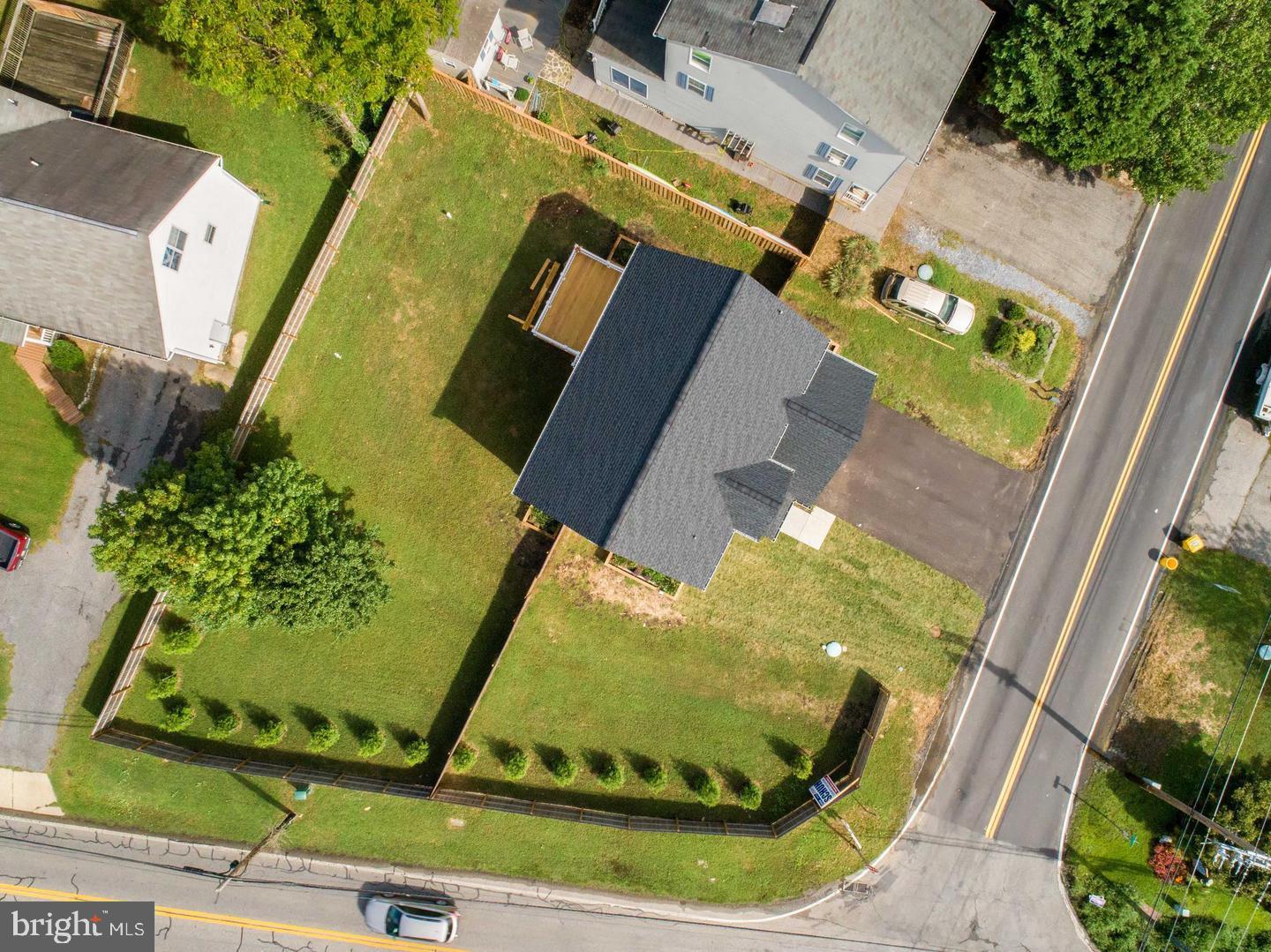 SELBY ON THE BAY - Residential