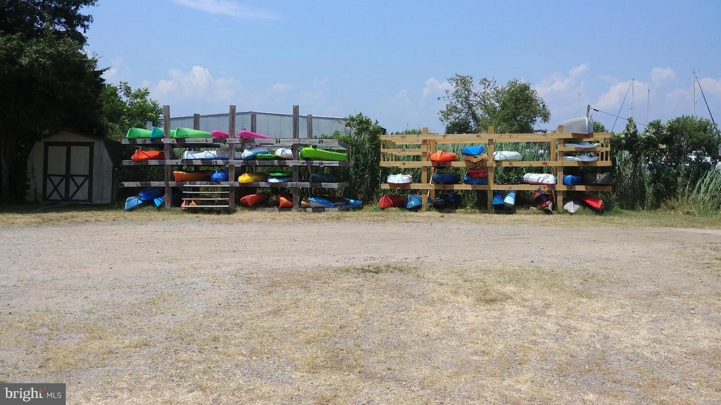 SELBY ON THE BAY - Residential