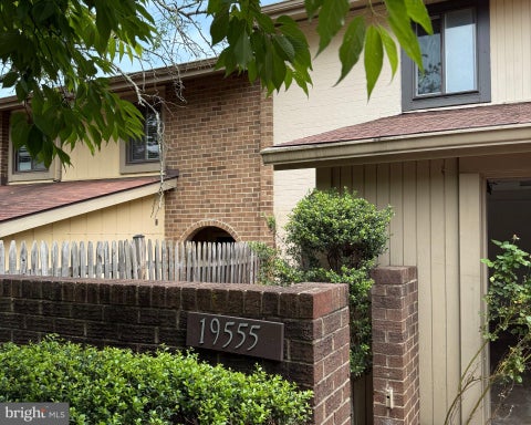 Condo For Sale - 19555 Brassie Place #9<br/> MONTGOMERY VILLAGE, MD 20886