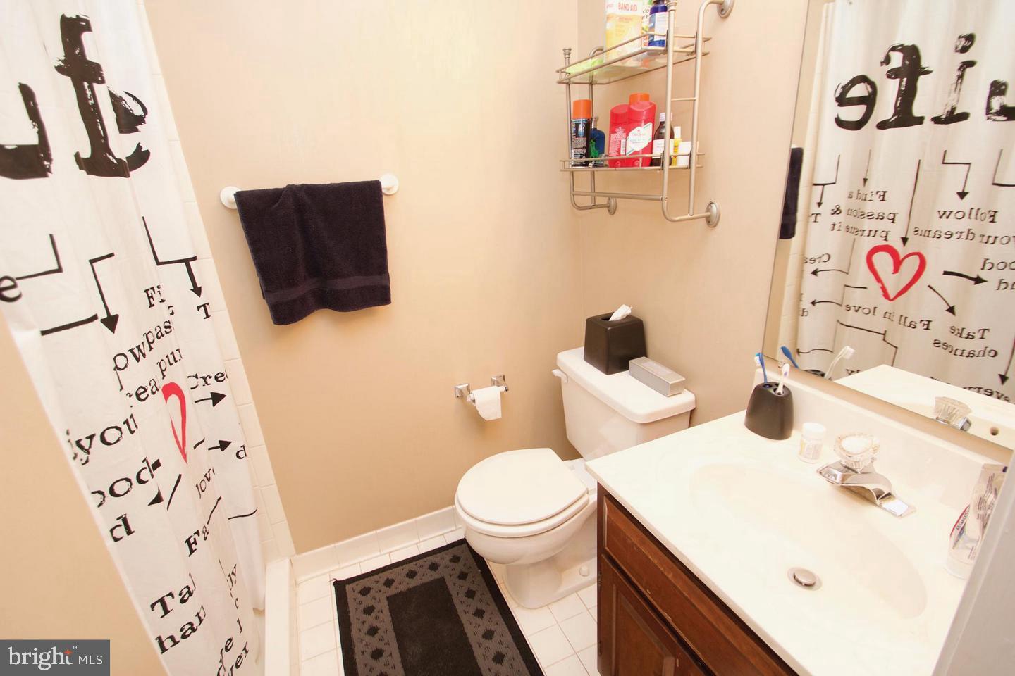 TIMBERLAWN - Residential Lease