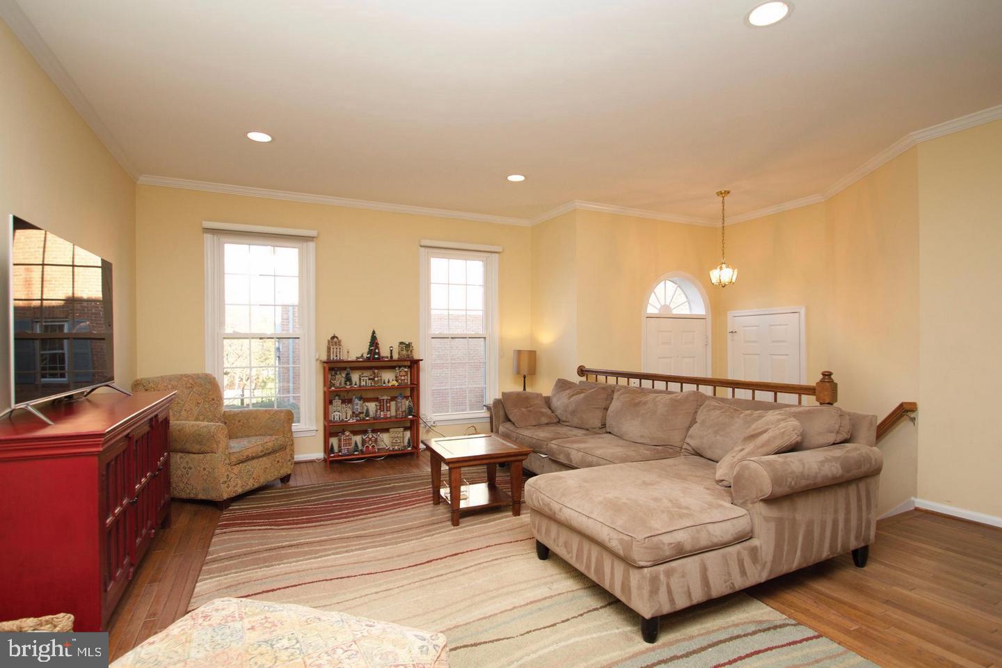 TIMBERLAWN - Residential Lease