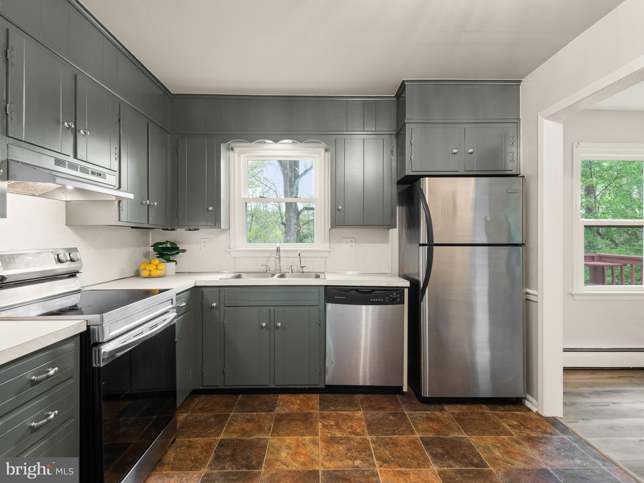 BRANDYWINE CHASE - Residential