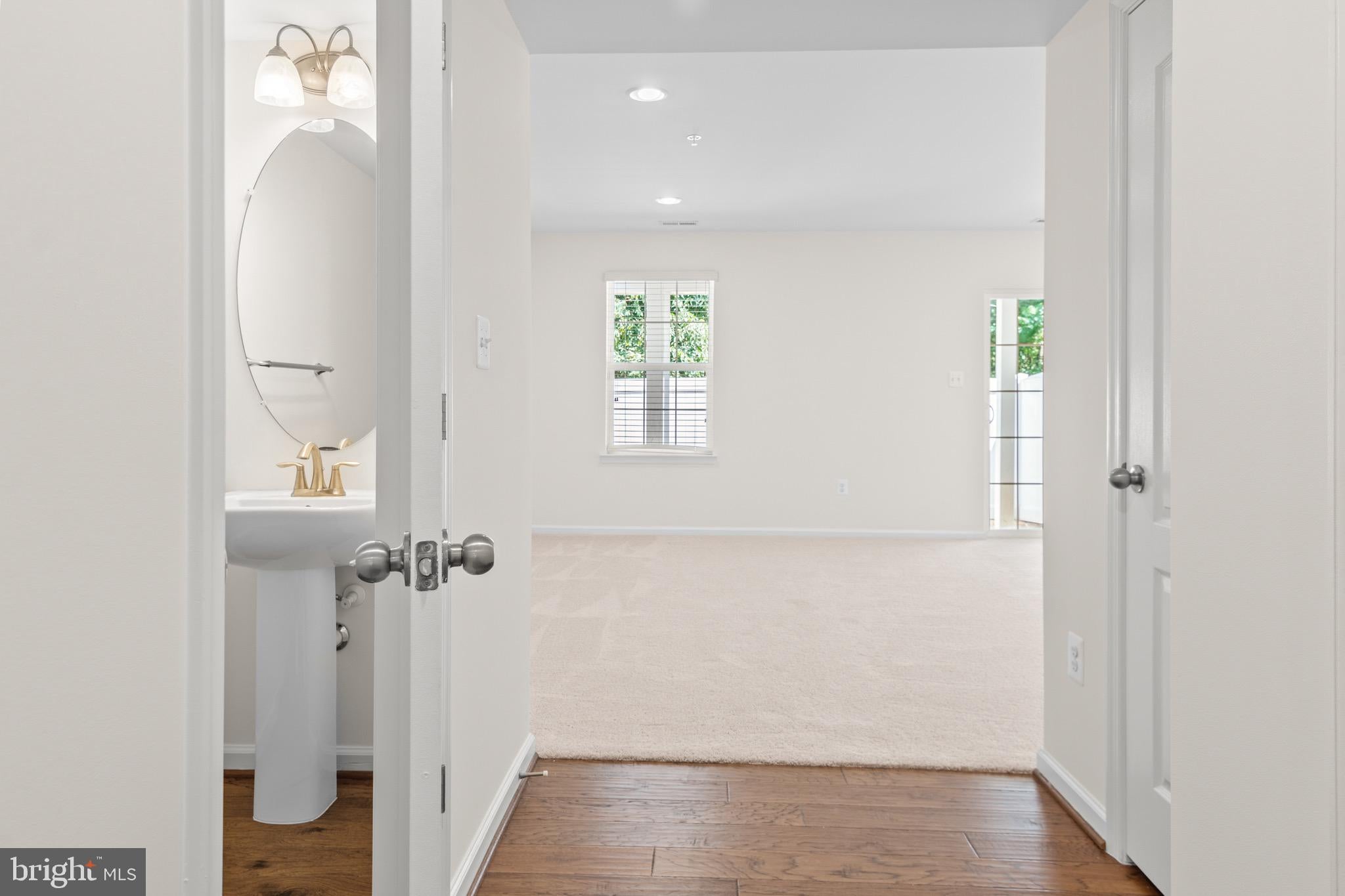 7539 IVYBROOK LANE