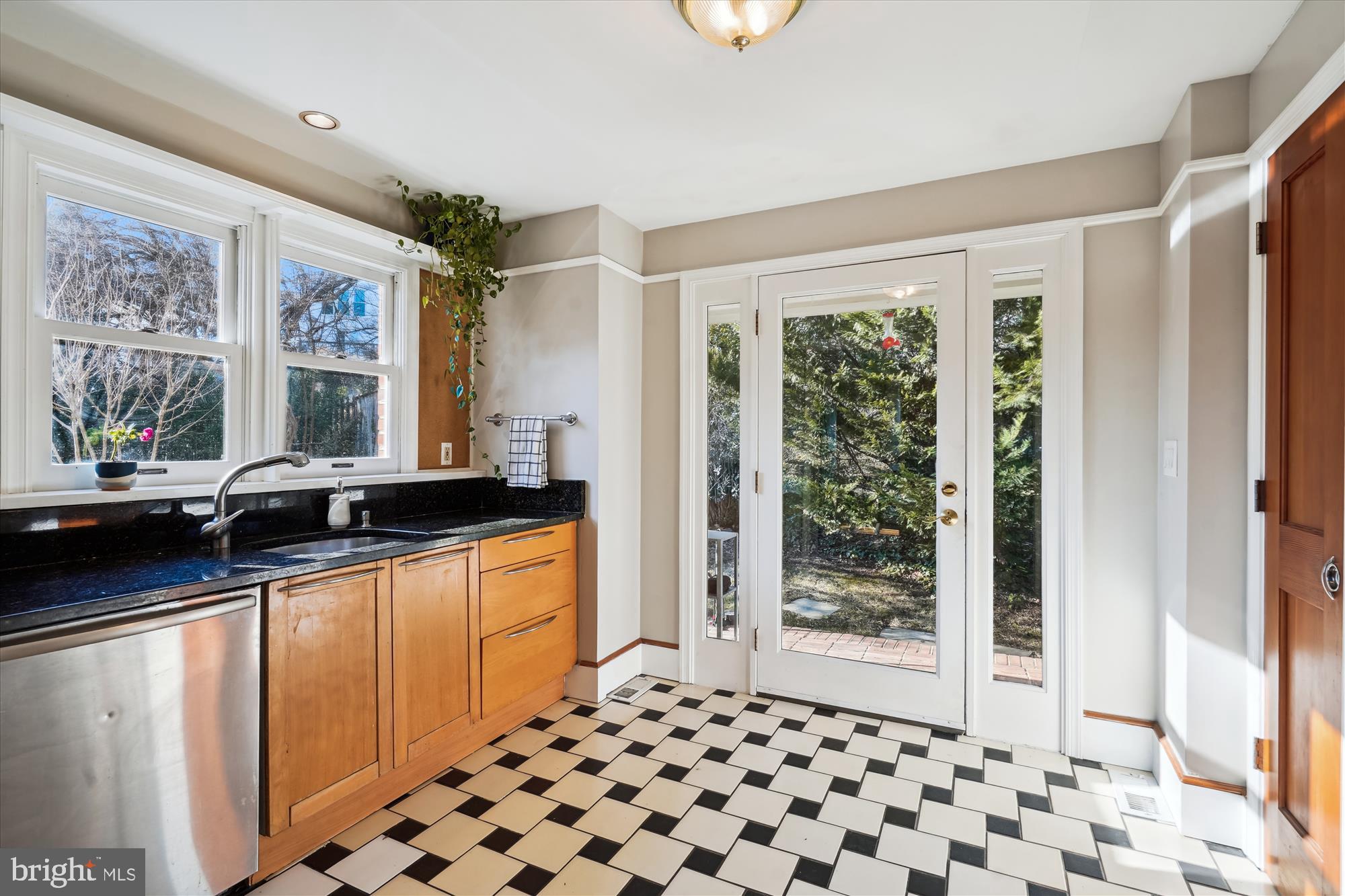 WESTOVER - Residential Lease