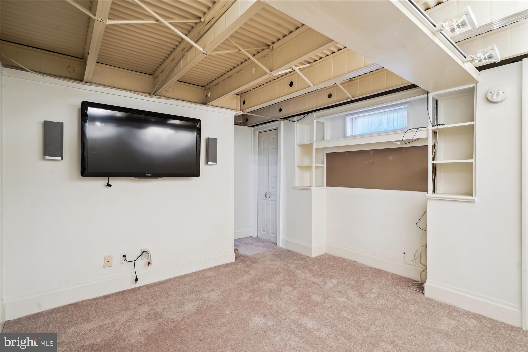 WESTOVER - Residential Lease