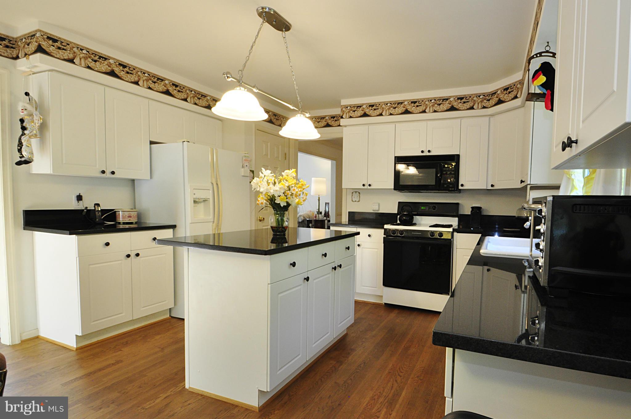 AUSTIN RIDGE - Residential