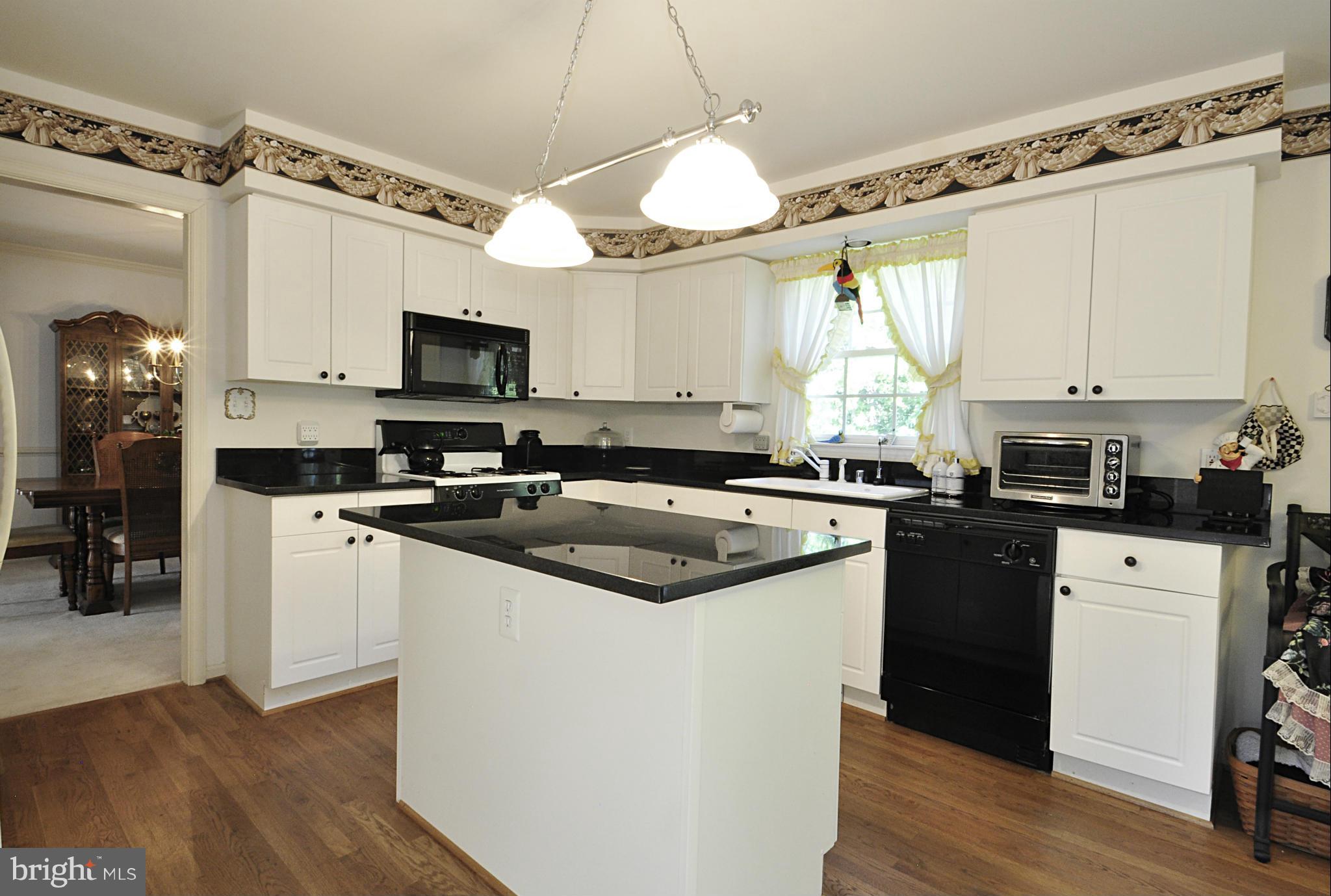 AUSTIN RIDGE - Residential