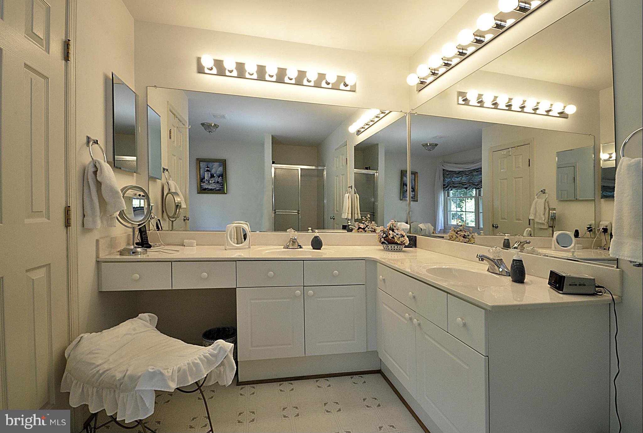 AUSTIN RIDGE - Residential