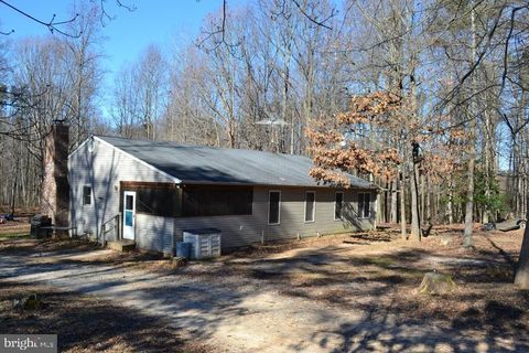 3232 WINDING ROAD PARTLOW VA 22534