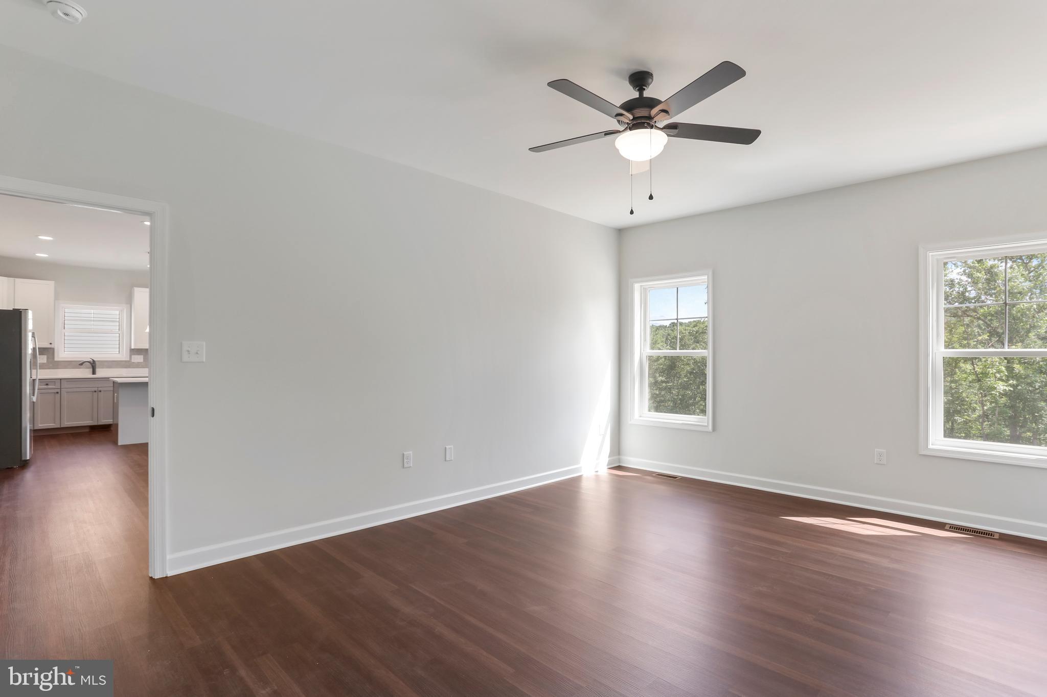 MIDDLE CREEK VISTAS - Residential