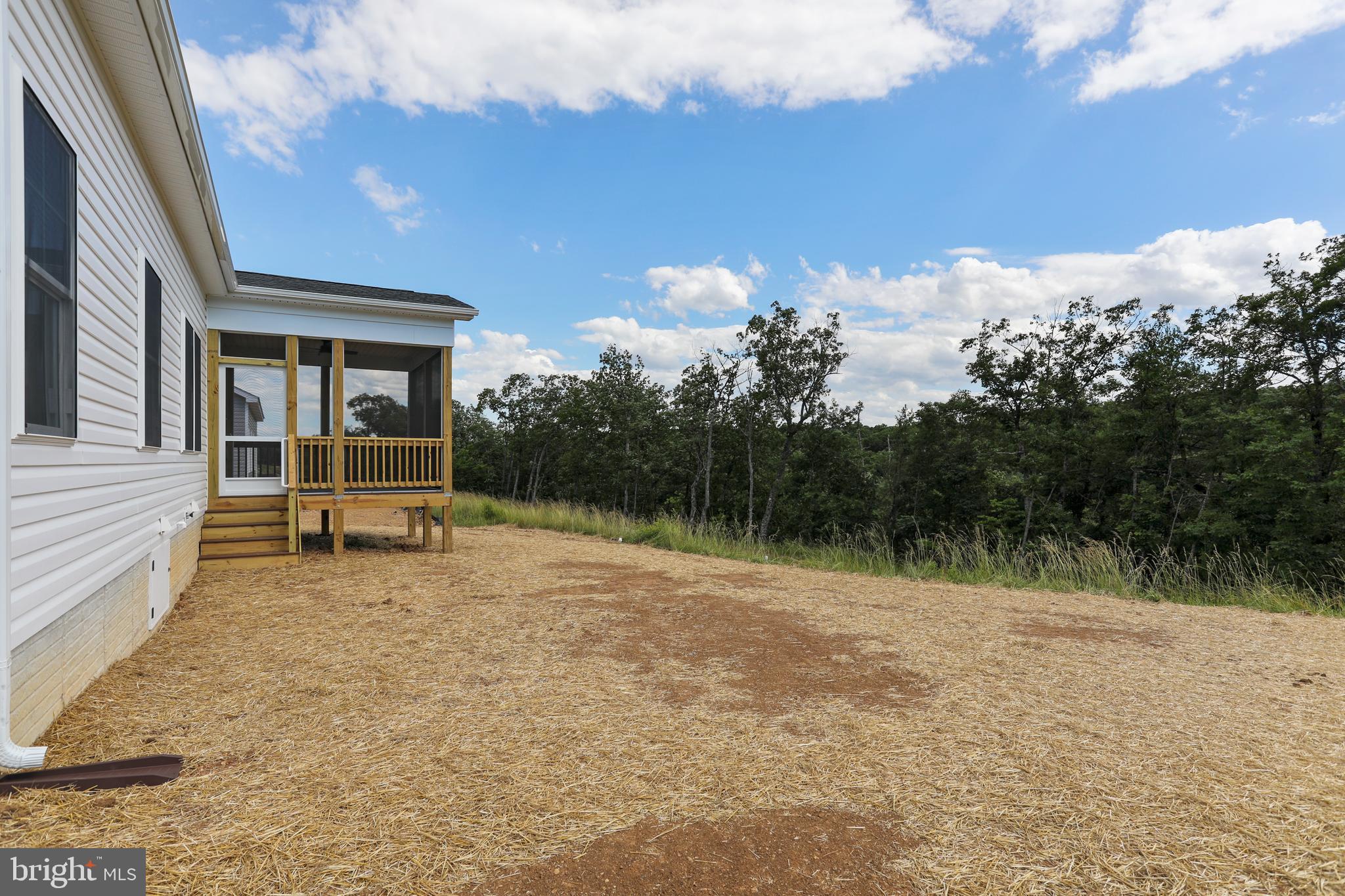 MIDDLE CREEK VISTAS - Residential