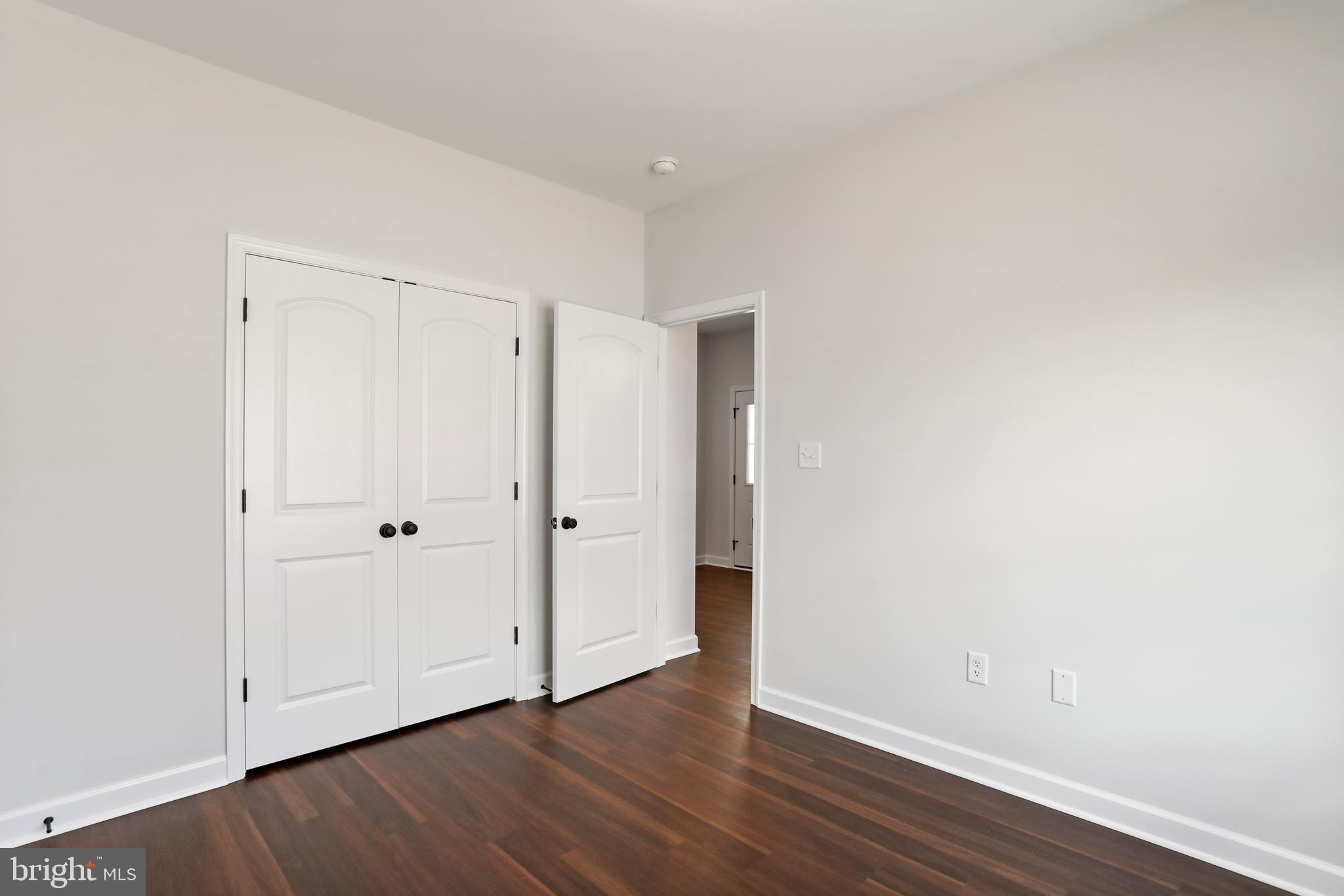 MIDDLE CREEK VISTAS - Residential