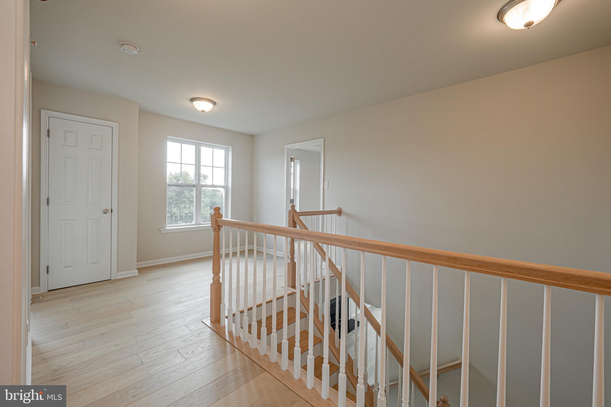 EAST VILLAGE - Residential