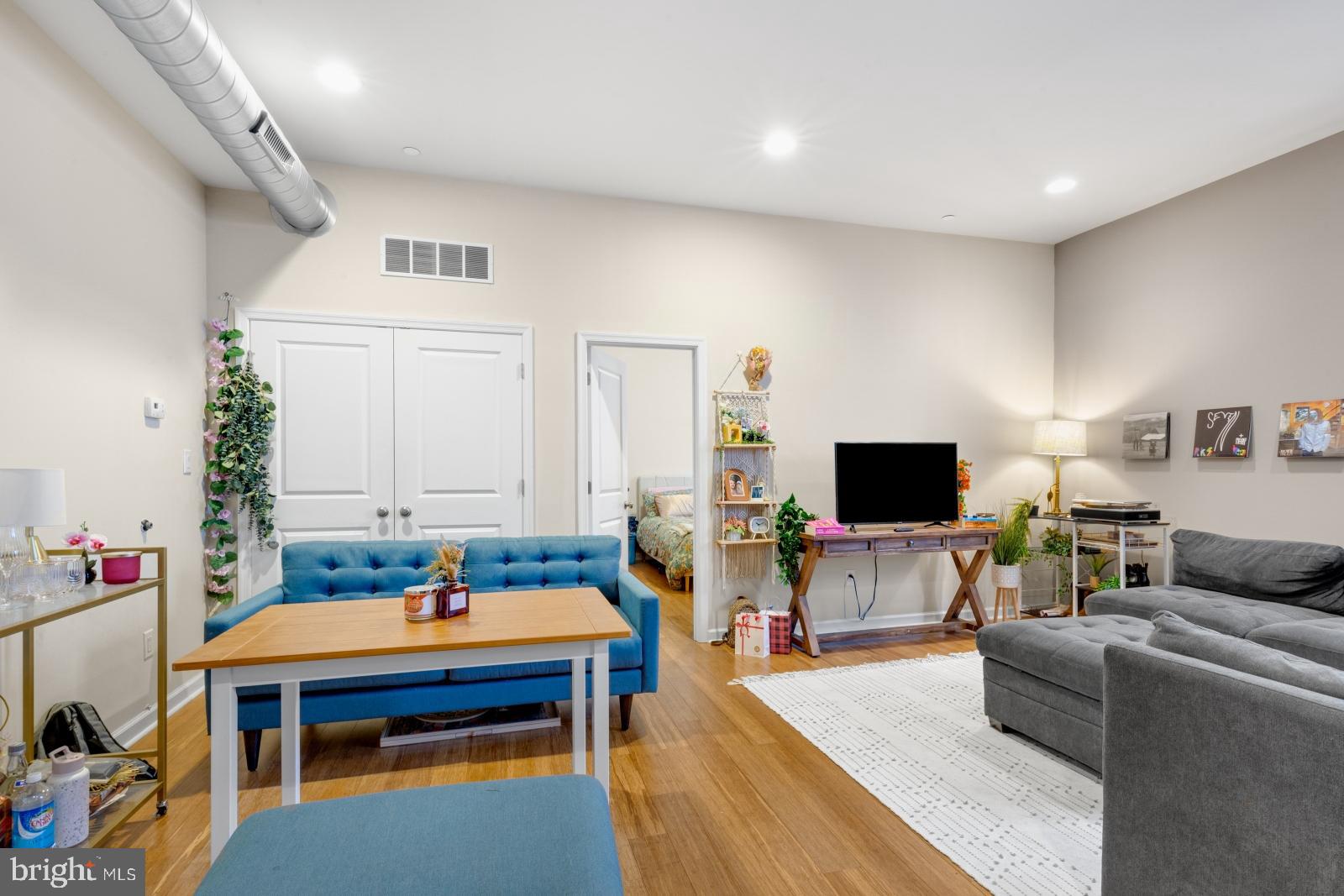 FISHTOWN - Residential Lease