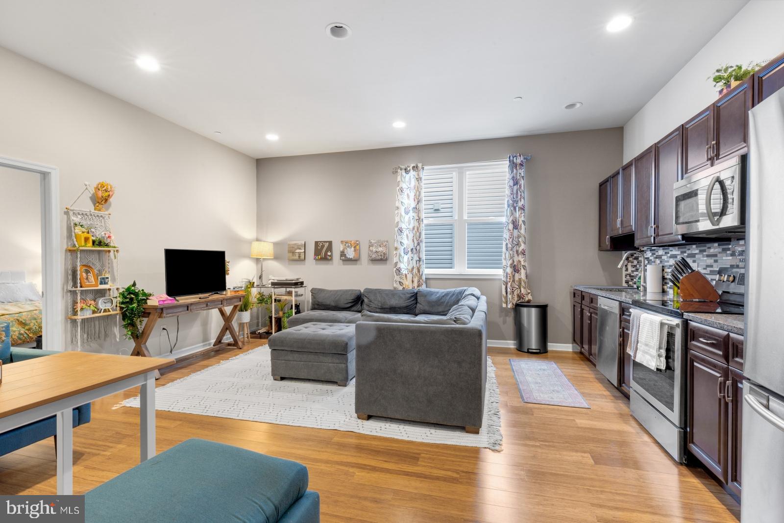 FISHTOWN - Residential Lease