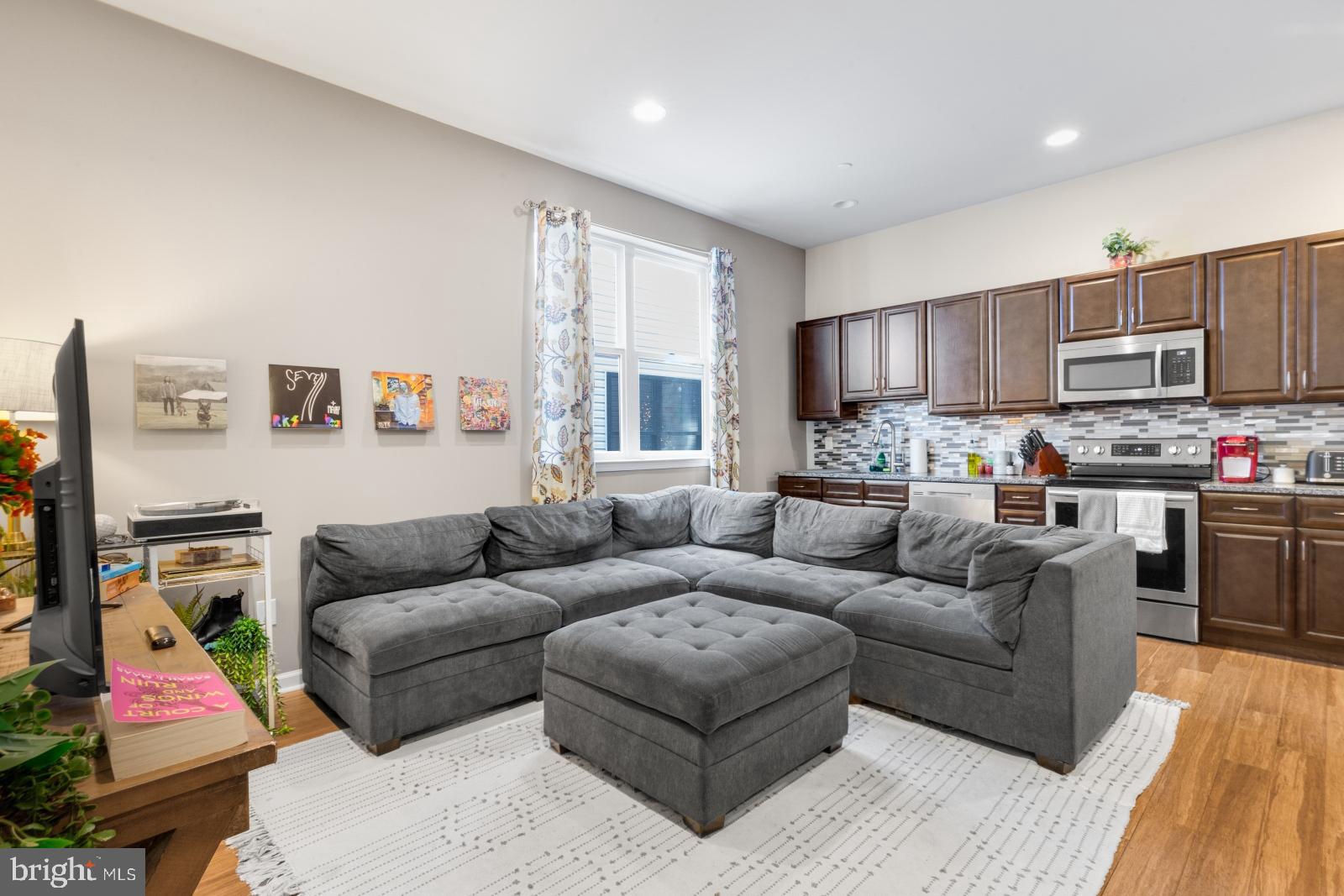 FISHTOWN - Residential Lease