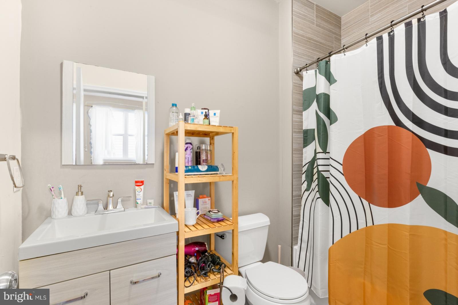 FISHTOWN - Residential Lease