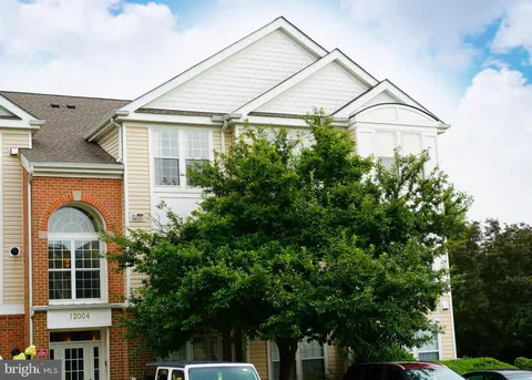 12004 Amber Ridge Circle Unit B-303, Germantown, MD MLS: MDMC2194342
