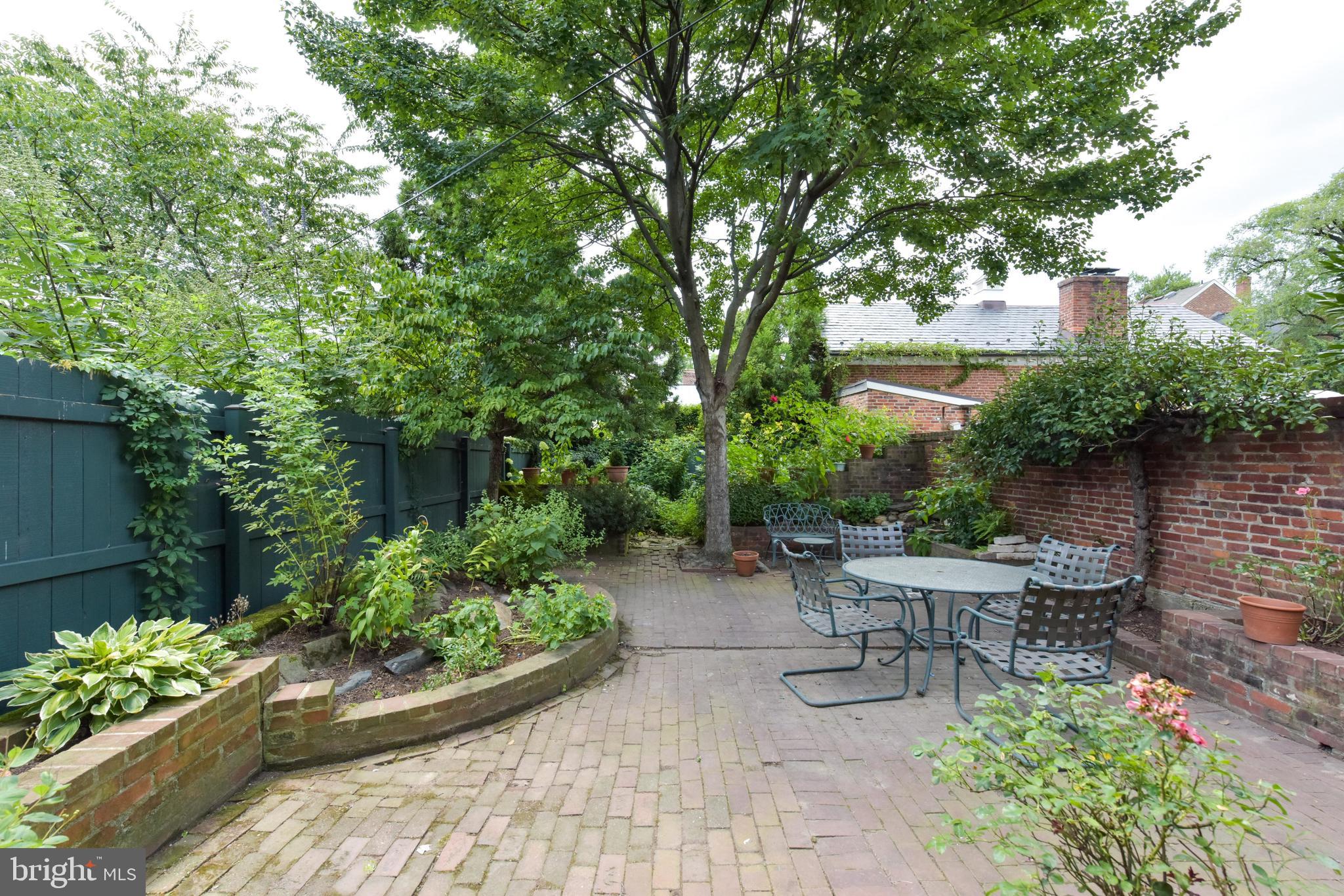 OLD TOWN - Residential