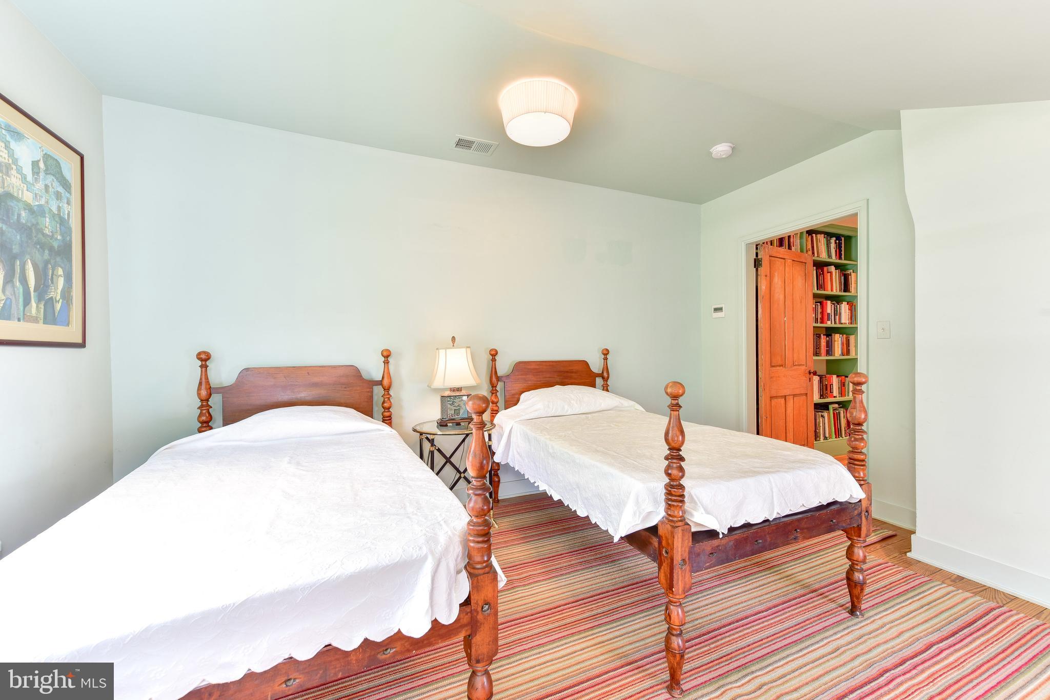 OLD TOWN - Residential