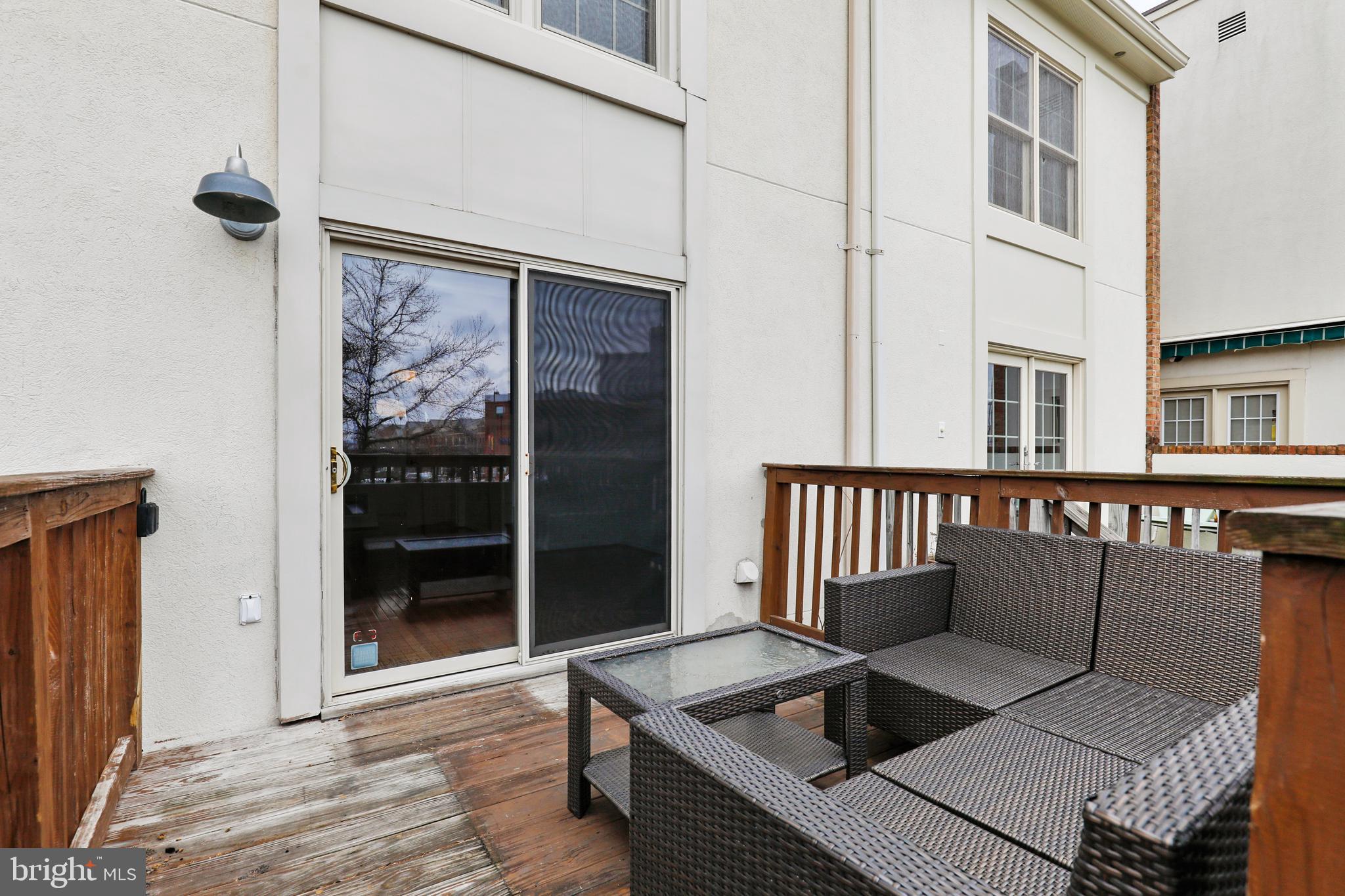 CANTON SQUARE - Residential