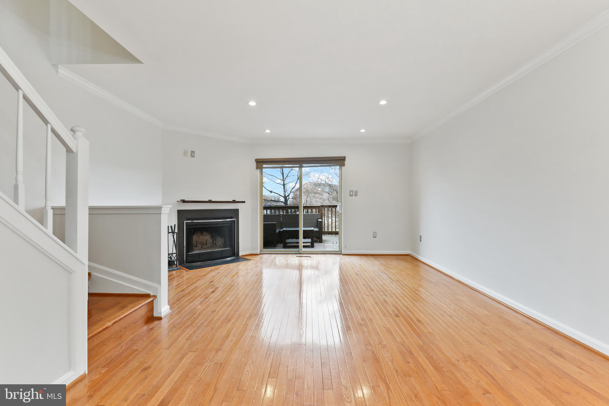 CANTON SQUARE - Residential