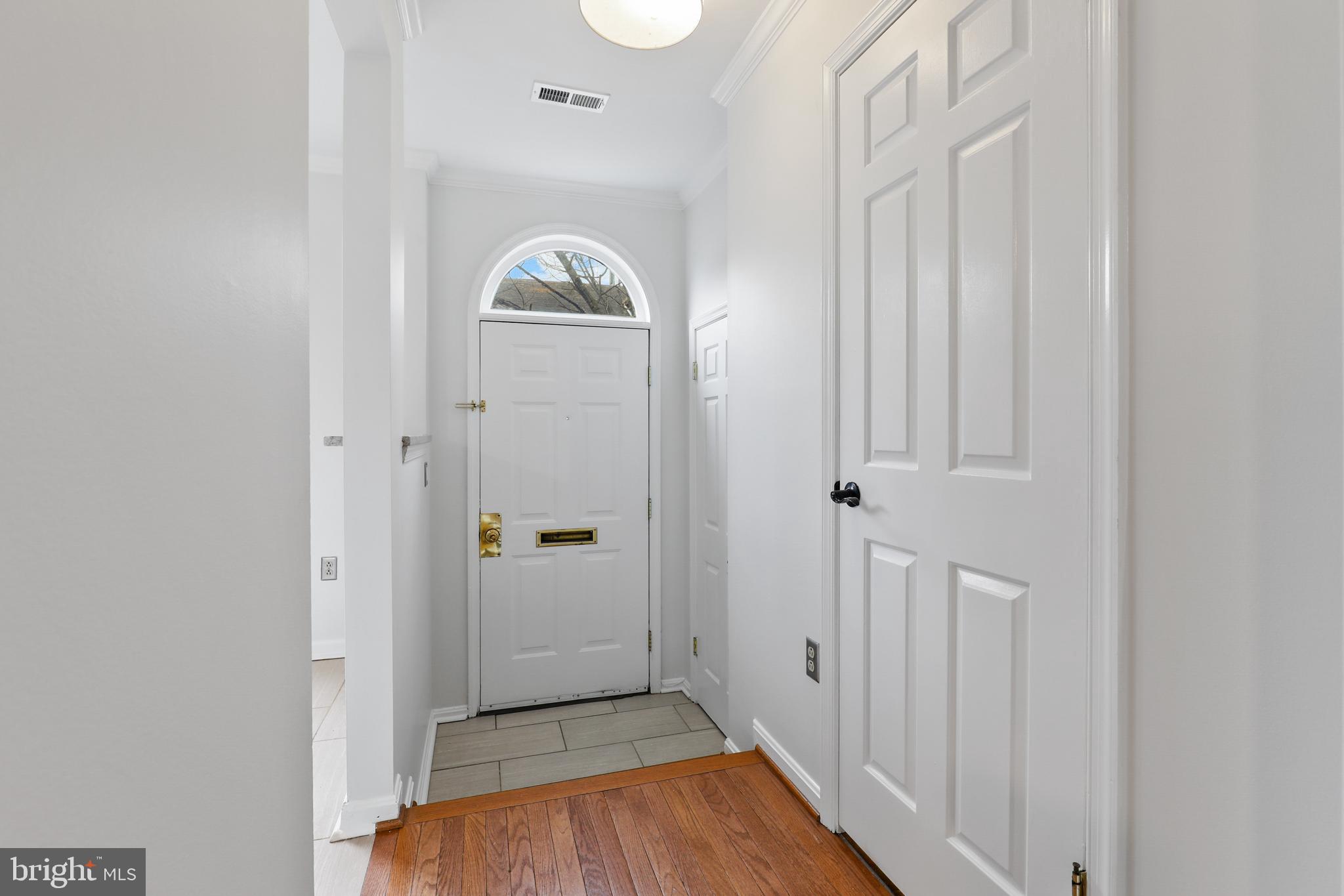 CANTON SQUARE - Residential