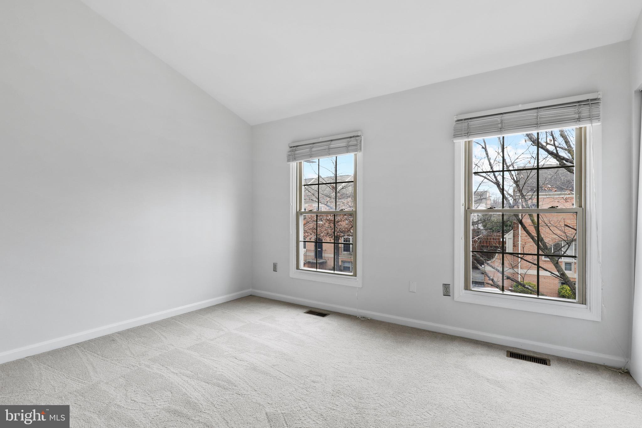 CANTON SQUARE - Residential