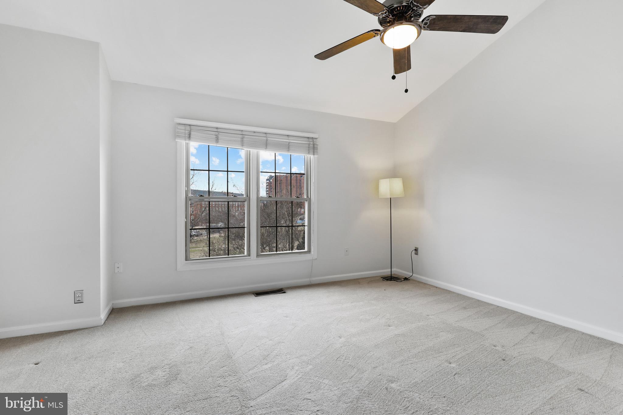 CANTON SQUARE - Residential