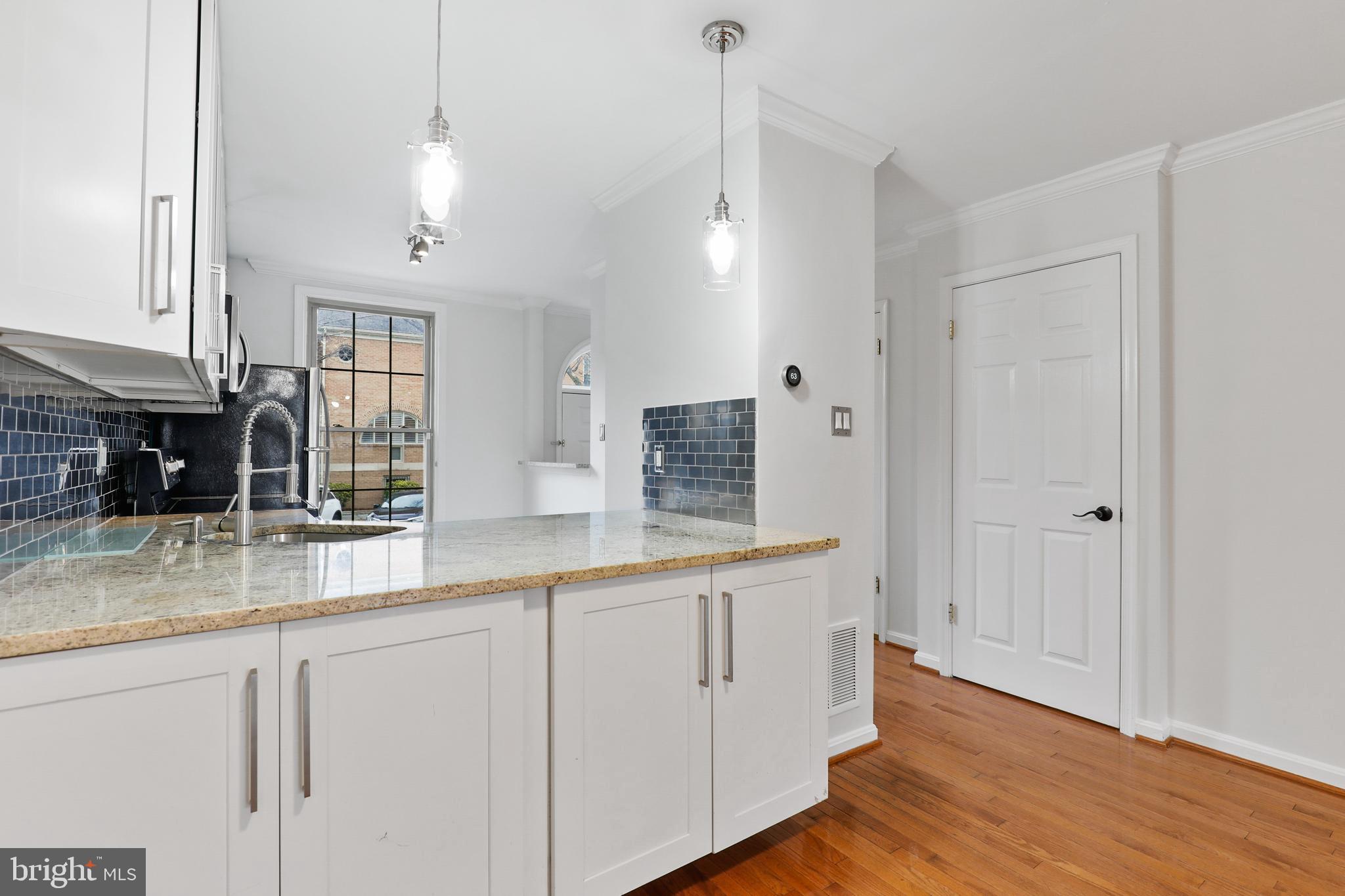 CANTON SQUARE - Residential