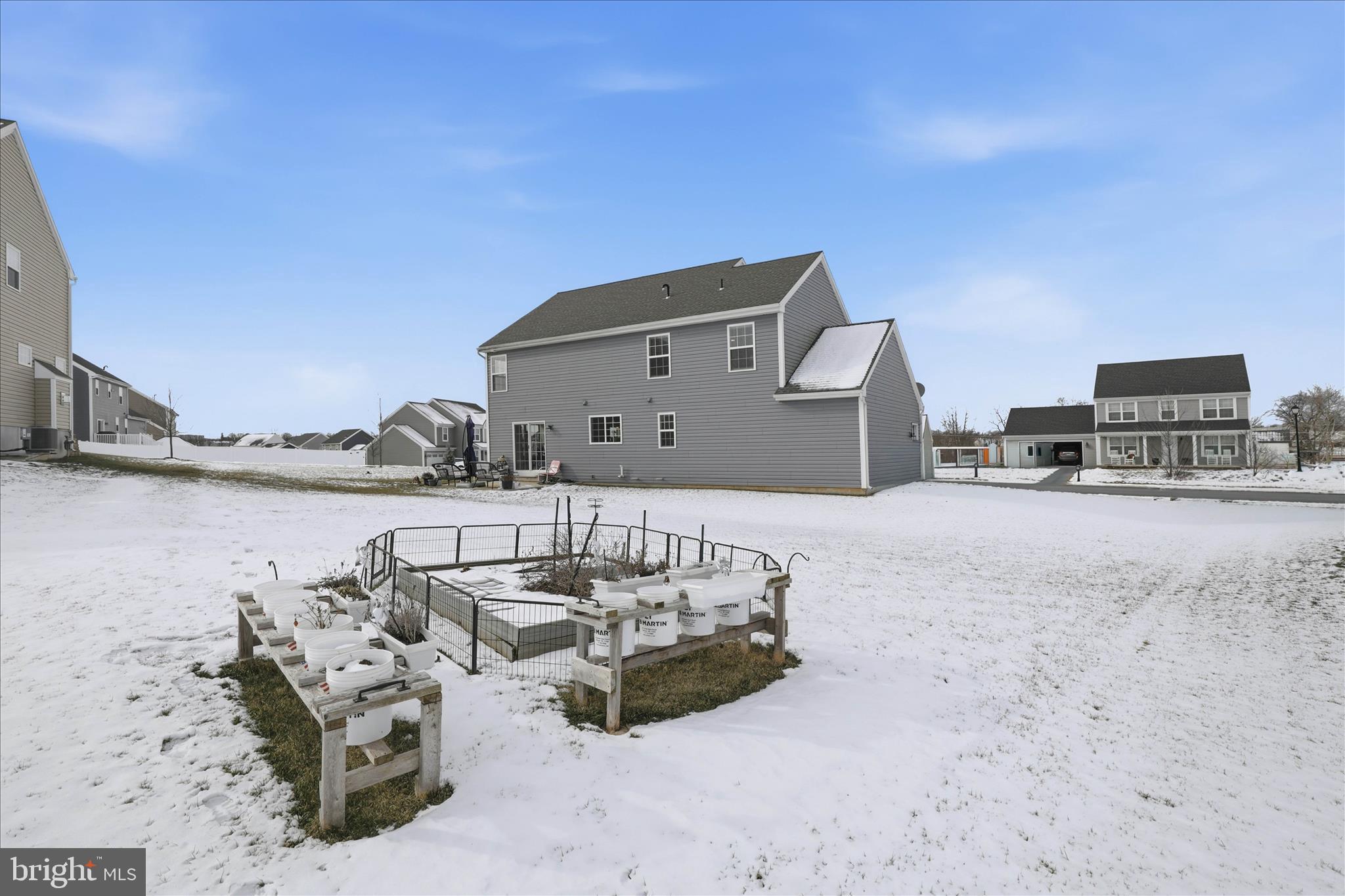 AUTUMN HILLS - Residential