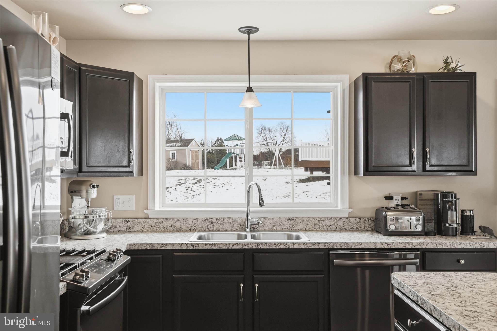 AUTUMN HILLS - Residential