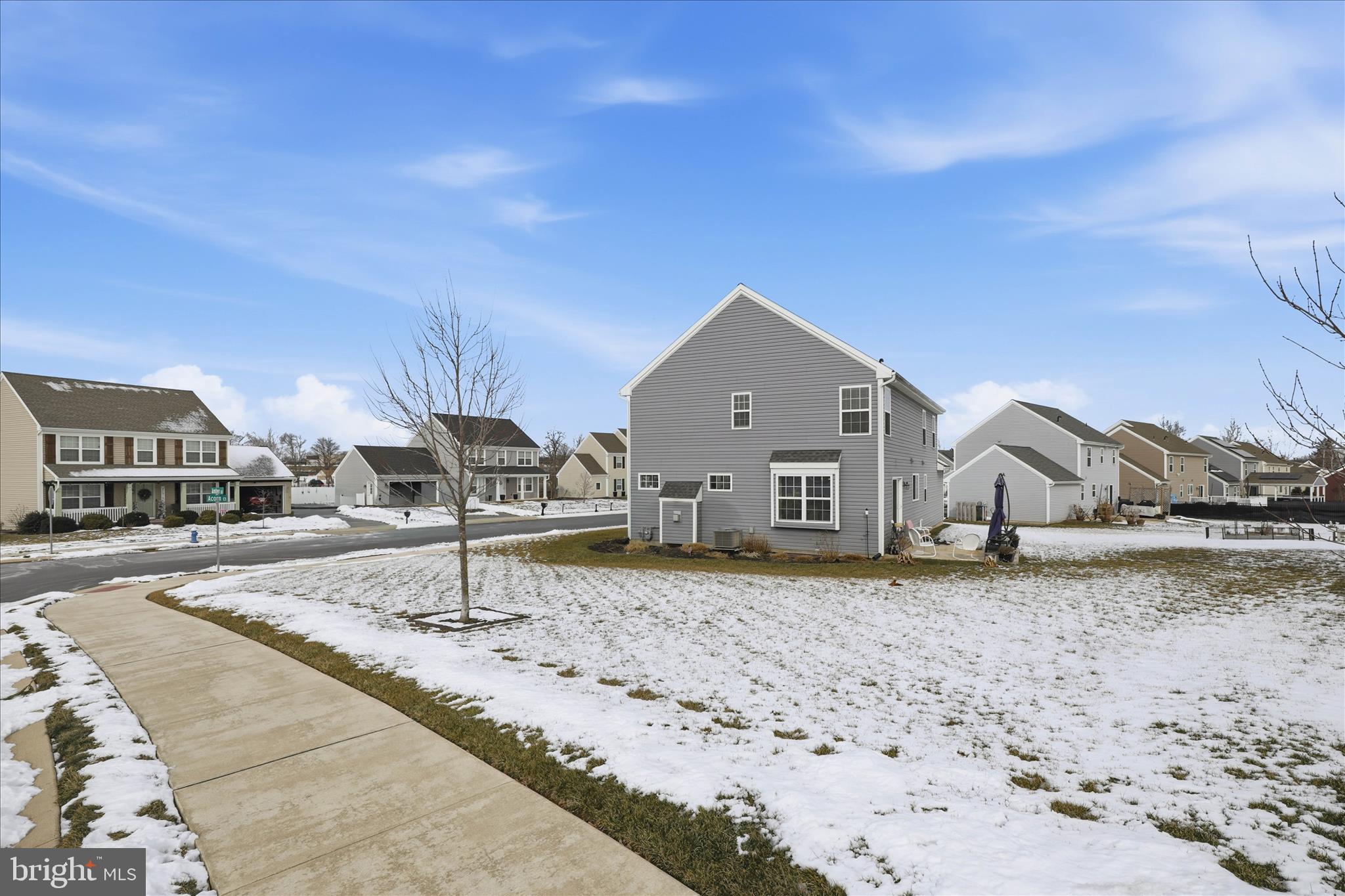 AUTUMN HILLS - Residential