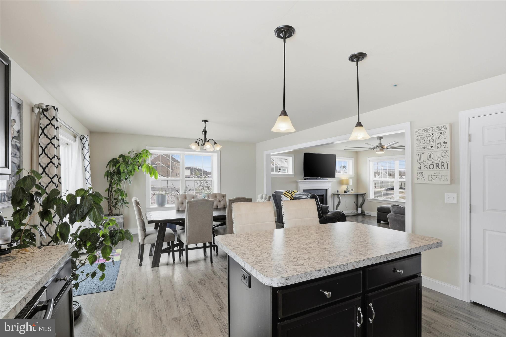 AUTUMN HILLS - Residential