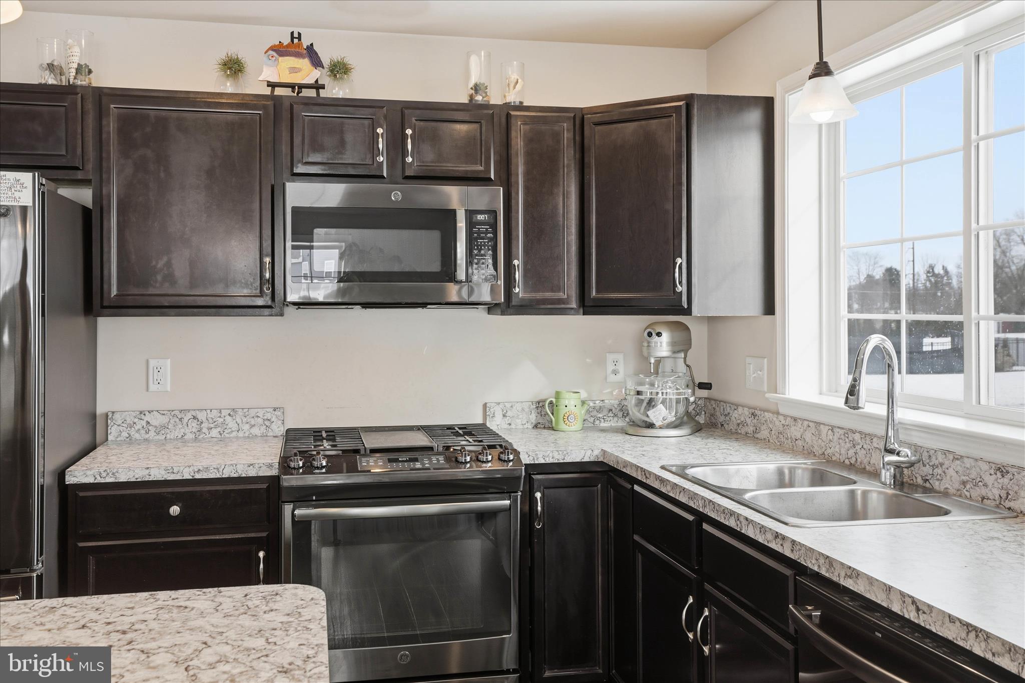 AUTUMN HILLS - Residential