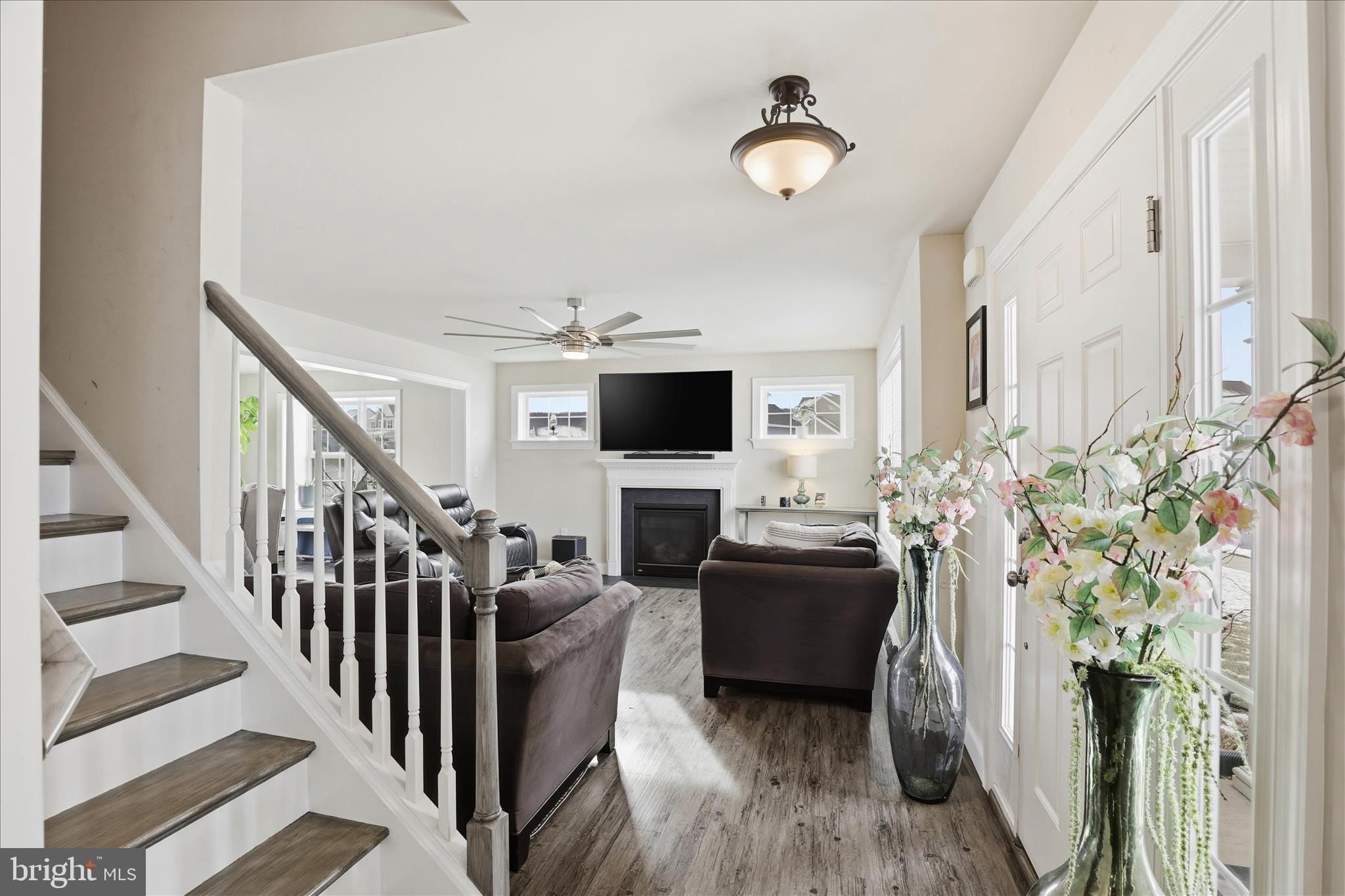 AUTUMN HILLS - Residential