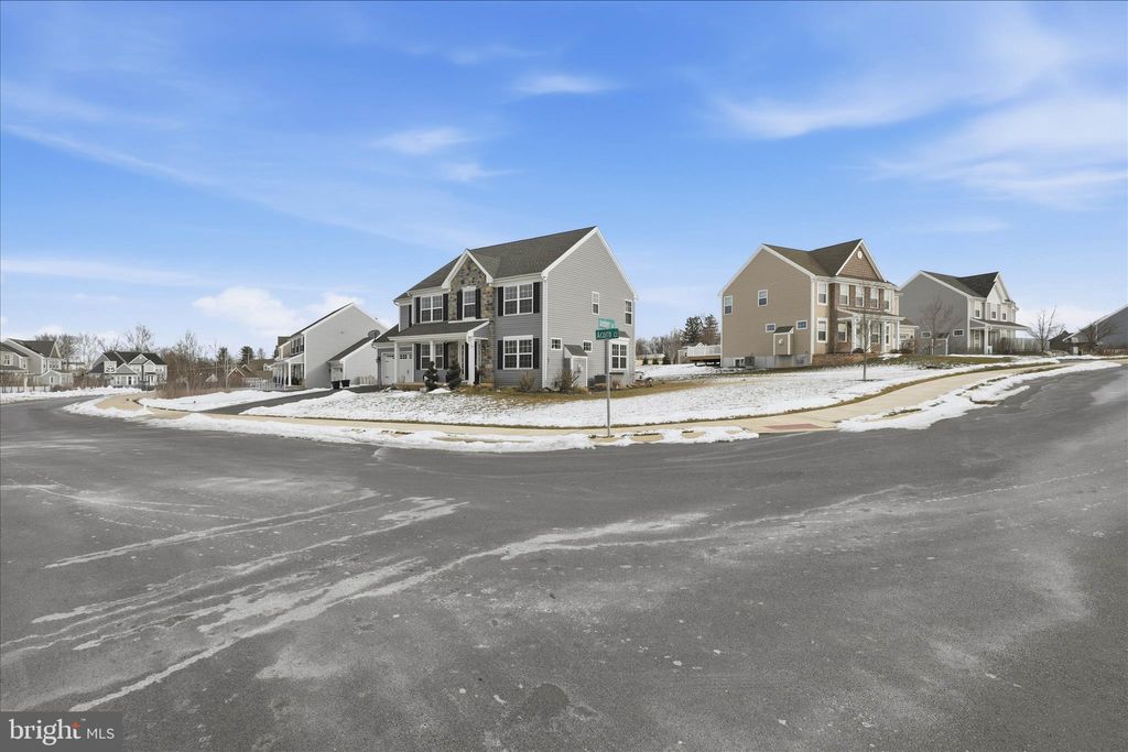 Photo of 4 Acorn Court, EPHRATA, PA 17522 (MLS # PALA2078950)