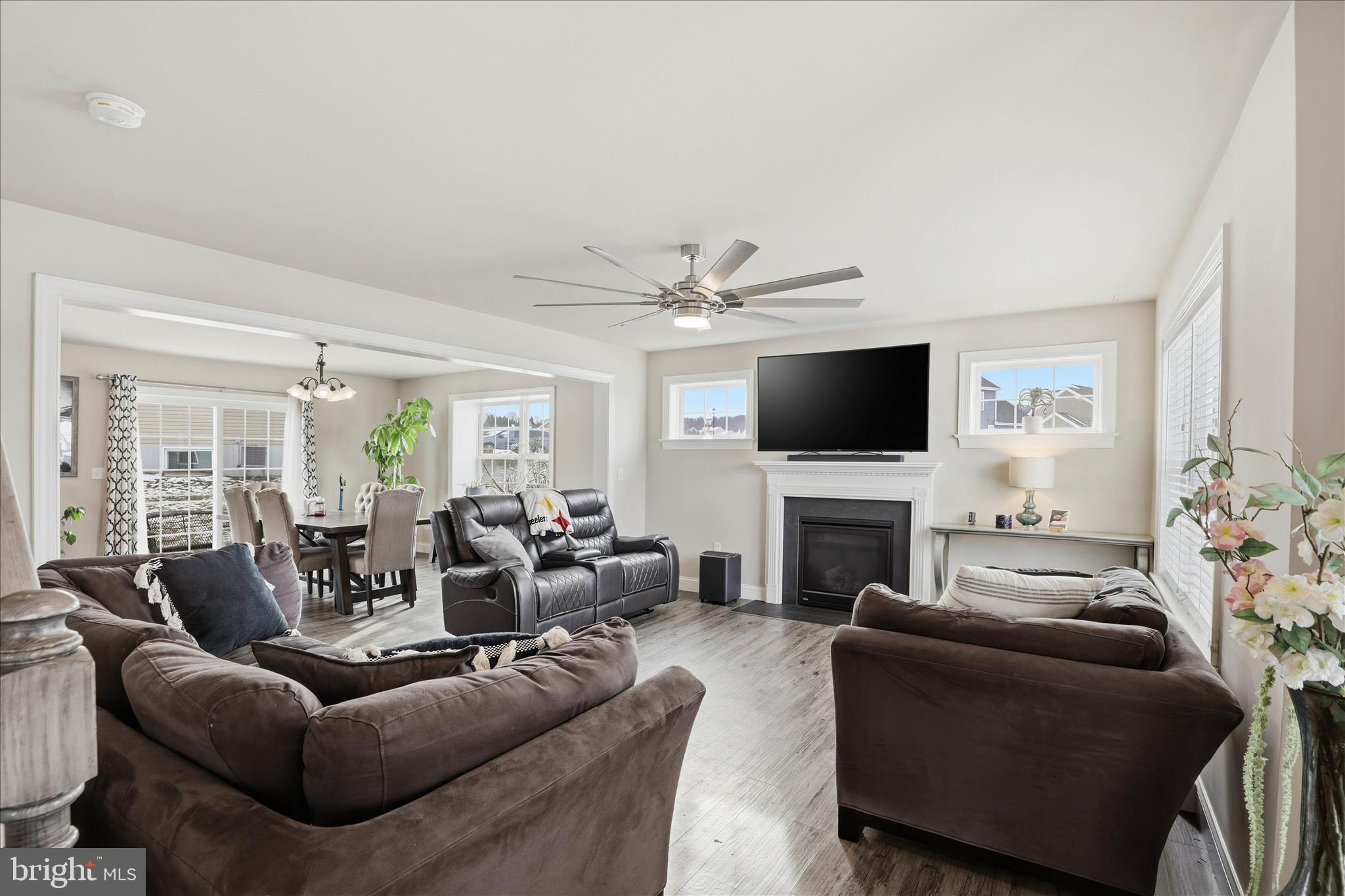 AUTUMN HILLS - Residential