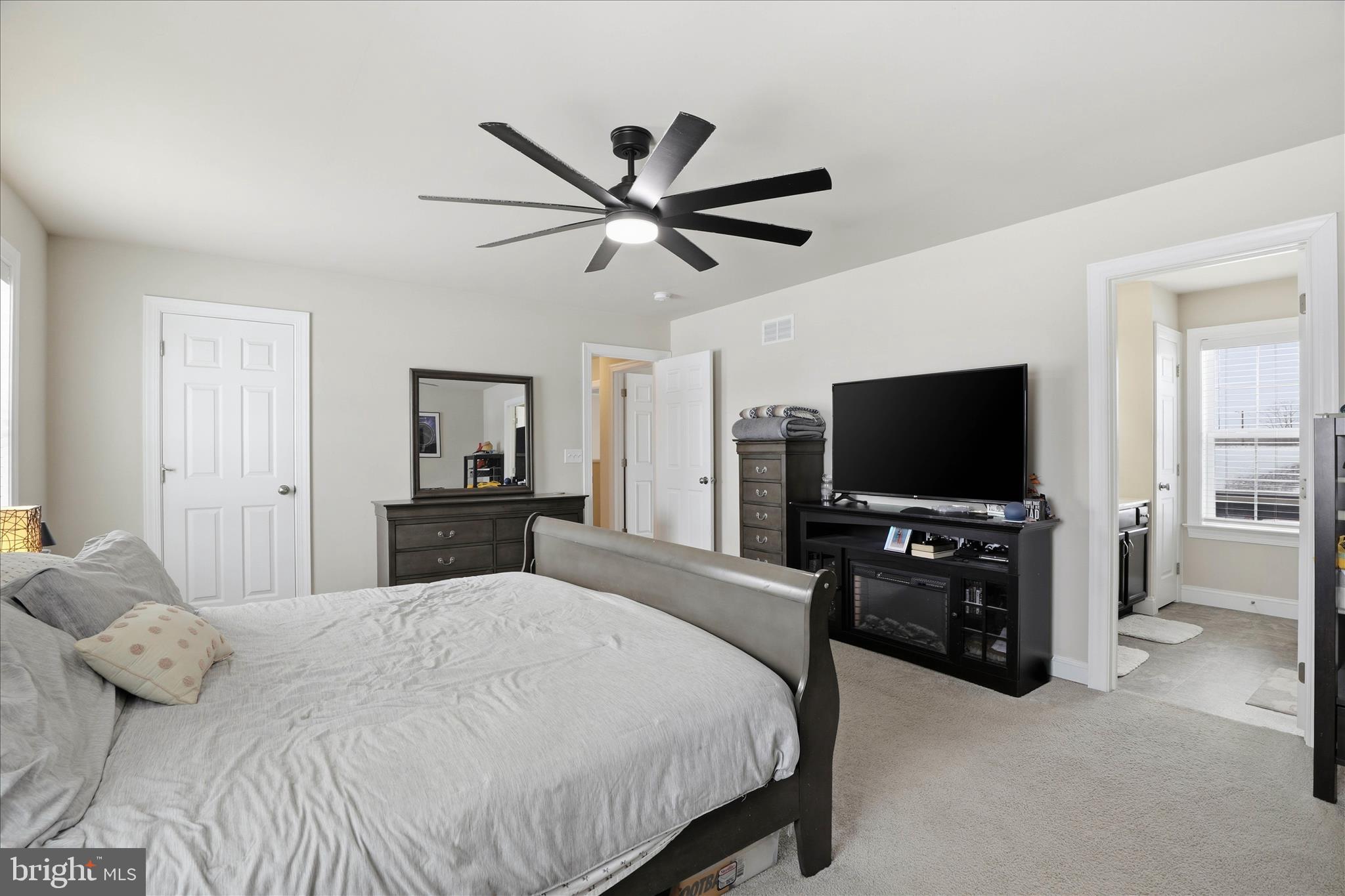 AUTUMN HILLS - Residential