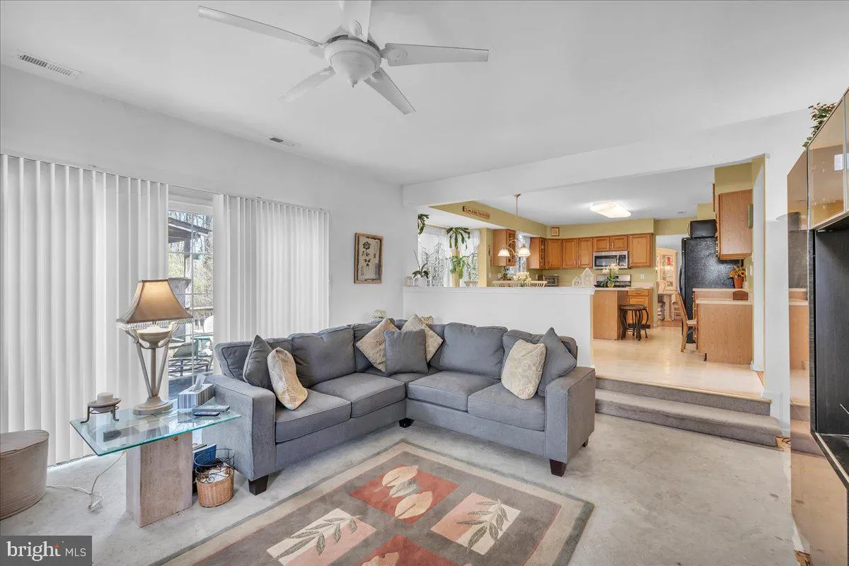 Sewell, New Jersey 08080, United States, 4 Bedrooms Bedrooms, ,3 BathroomsBathrooms,Residential,Active,108049