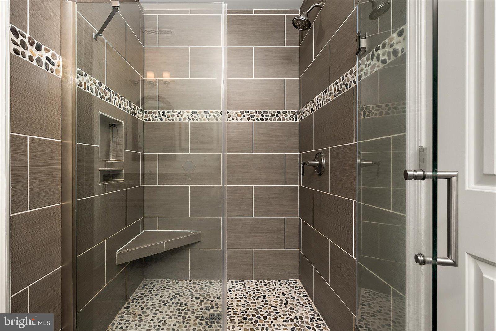 OCEAN PINES - THE POINT - Residential