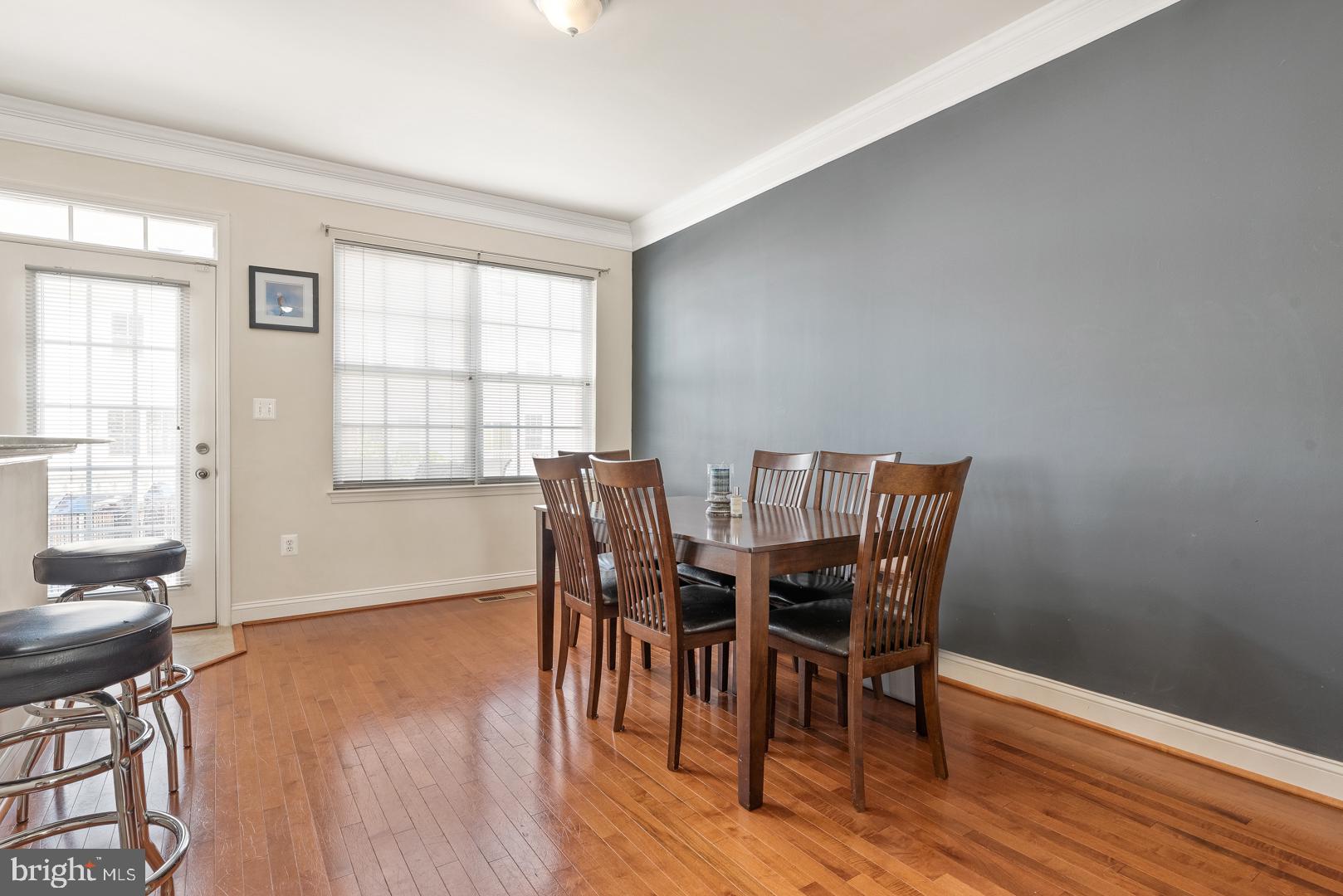 TRIANGLE HIGHLANDS CONDO - Residential