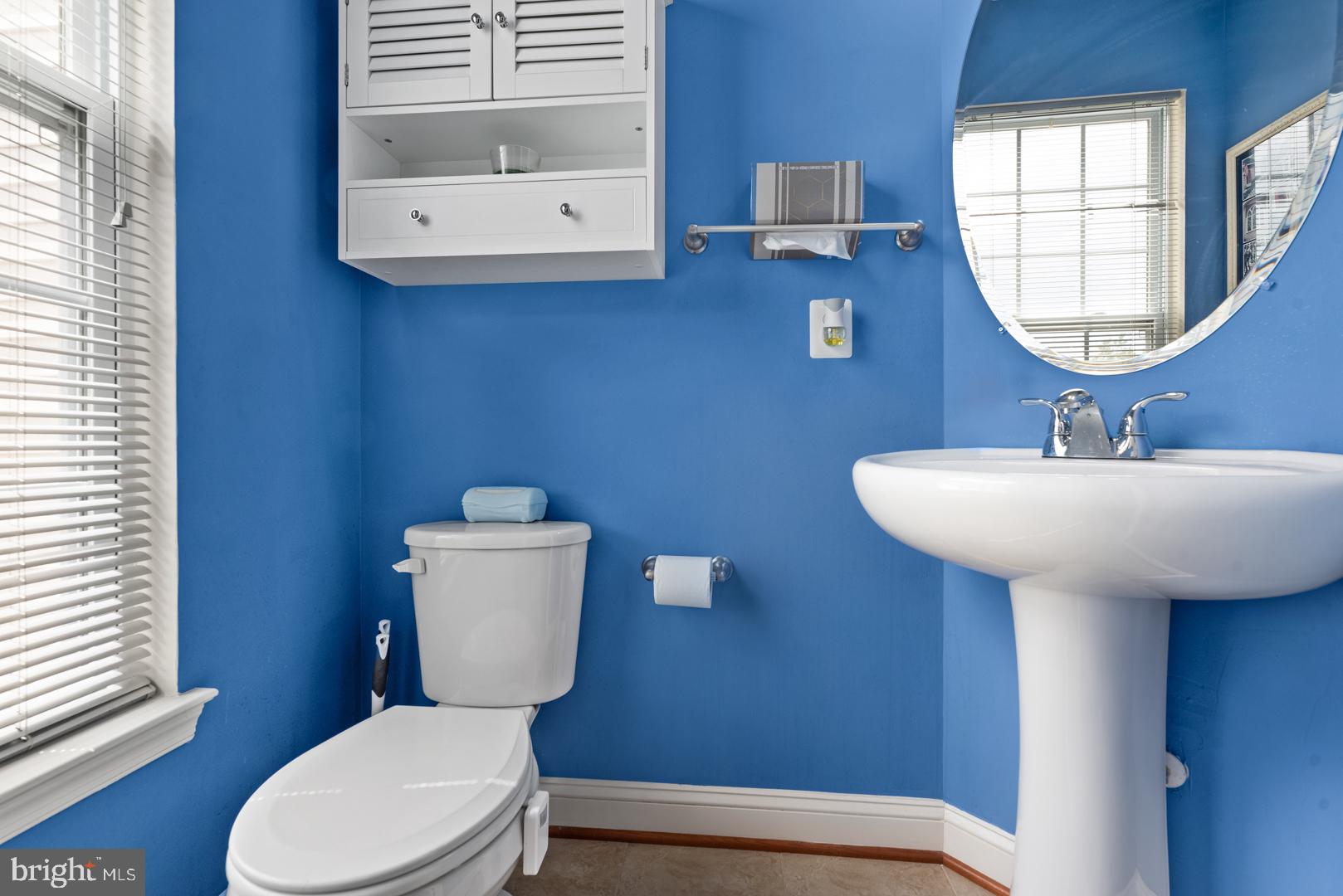 TRIANGLE HIGHLANDS CONDO - Residential