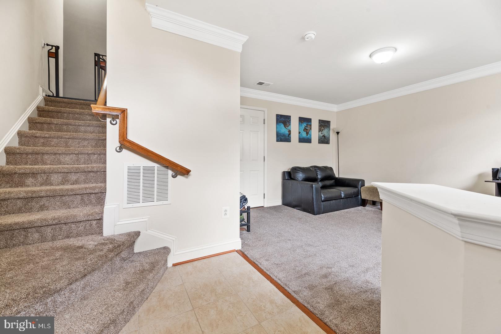 TRIANGLE HIGHLANDS CONDO - Residential