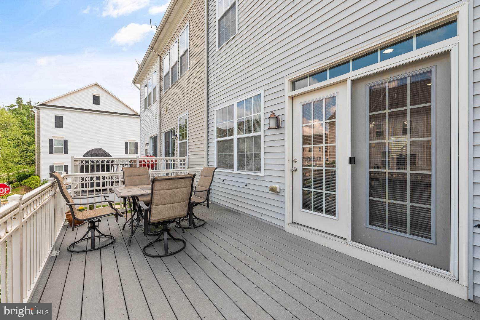 TRIANGLE HIGHLANDS CONDO - Residential