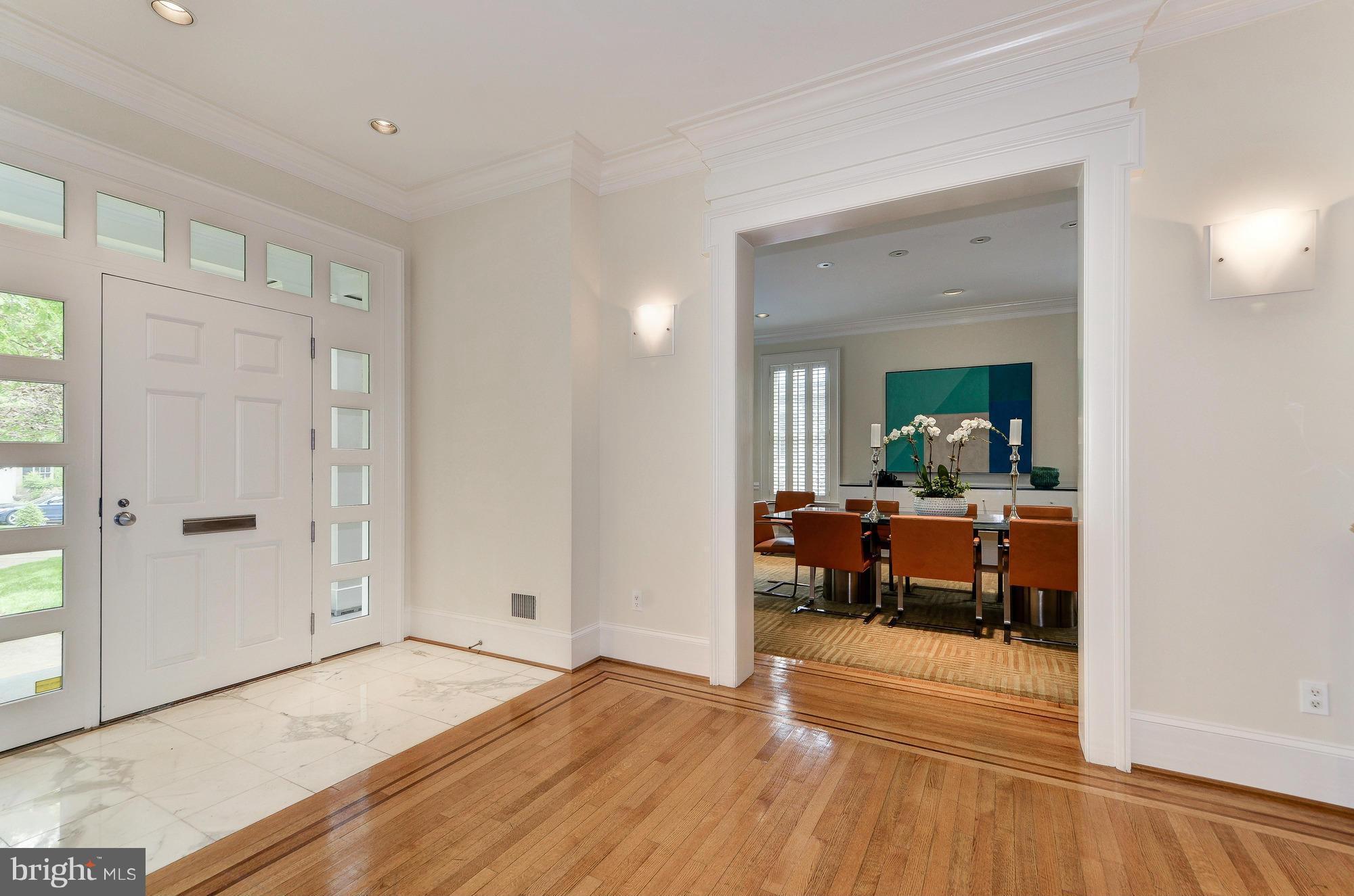 FOREST HILLS - Residential